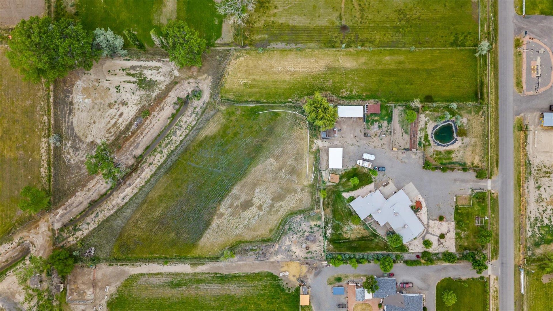 891 20 1/2 Road Property Photo 35