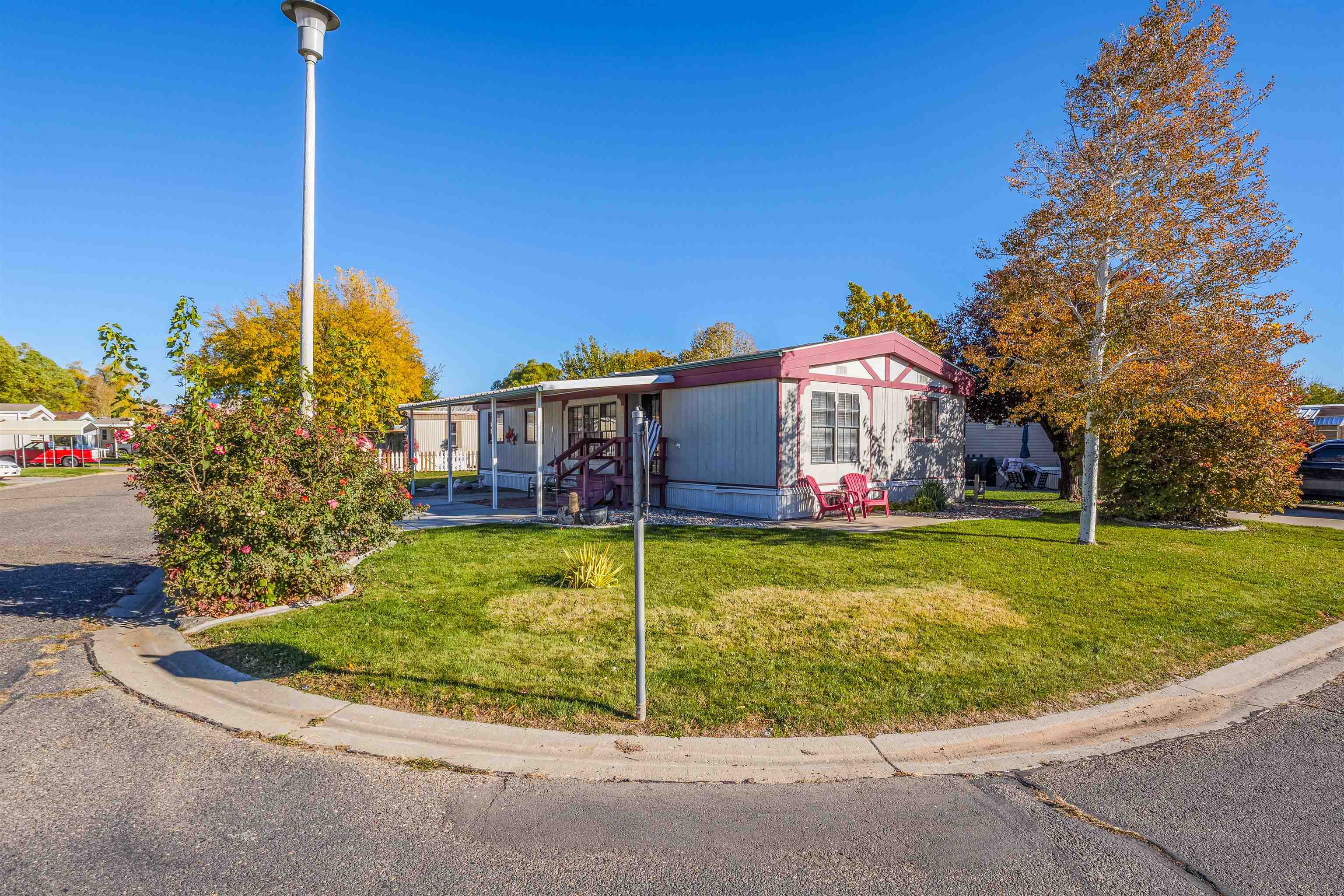 3251 E Road Property Photo 2