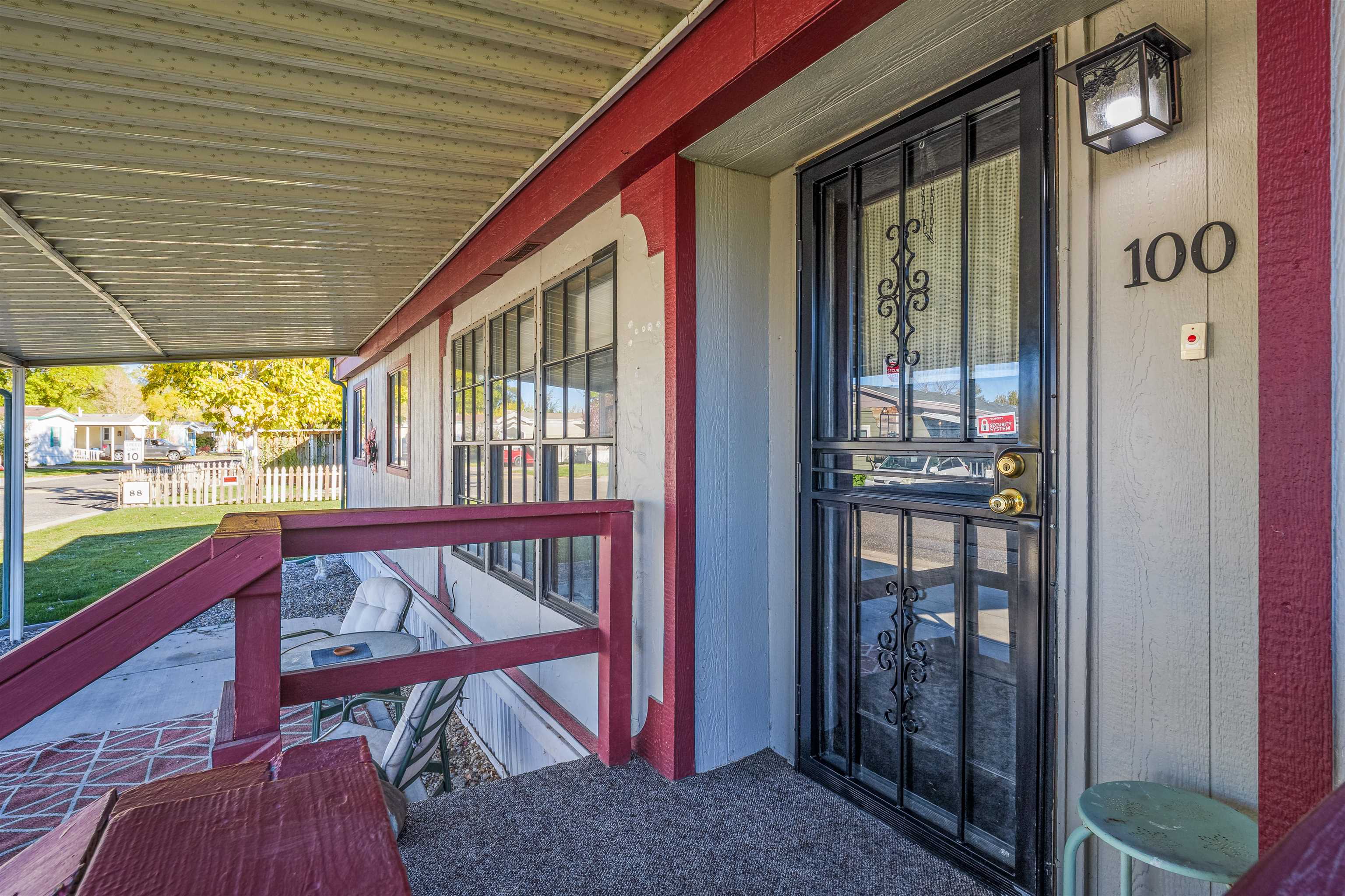 3251 E Road Property Photo 8