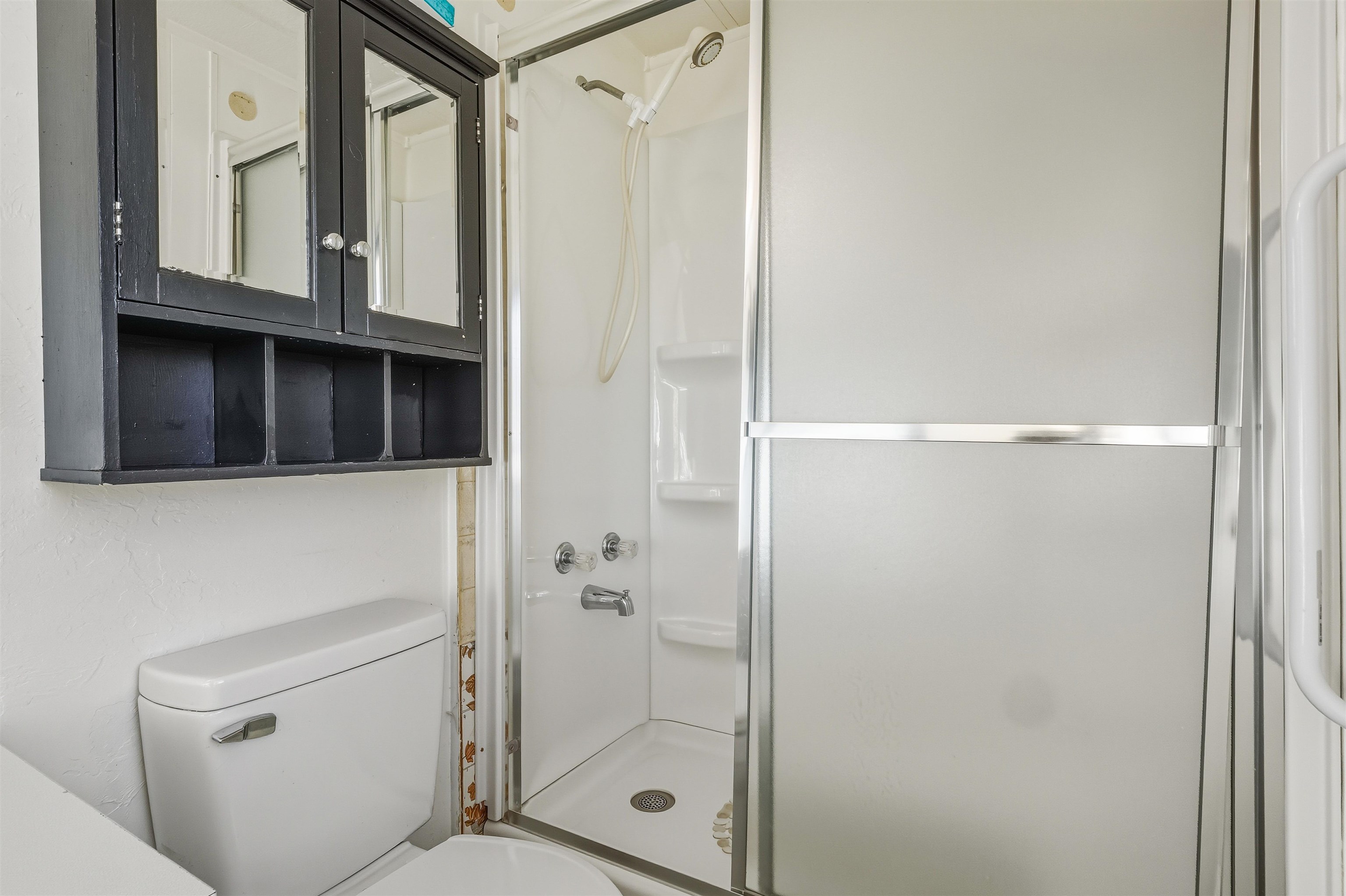 3251 E Road Property Photo 18