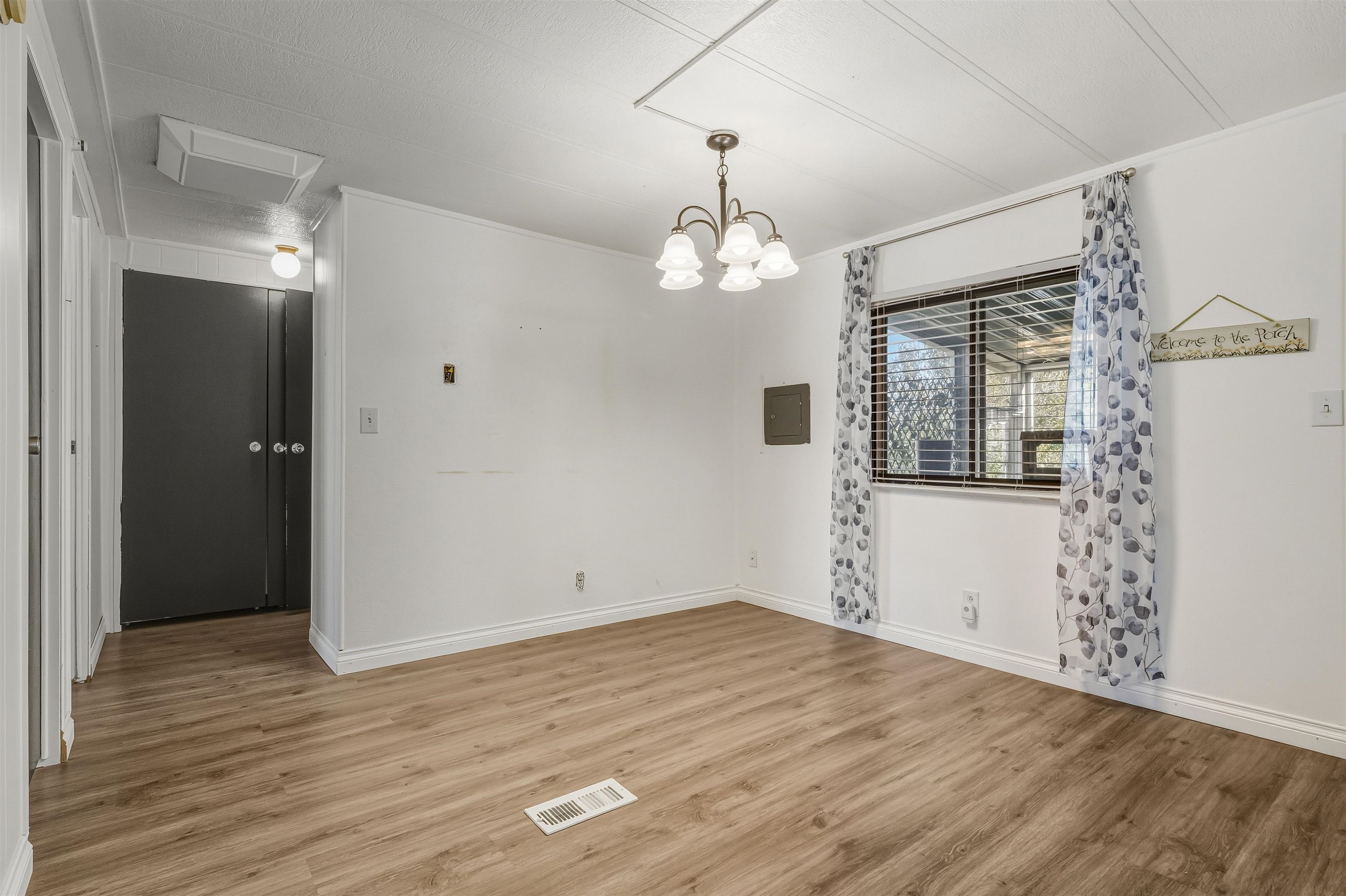 3251 E Road Property Photo 28