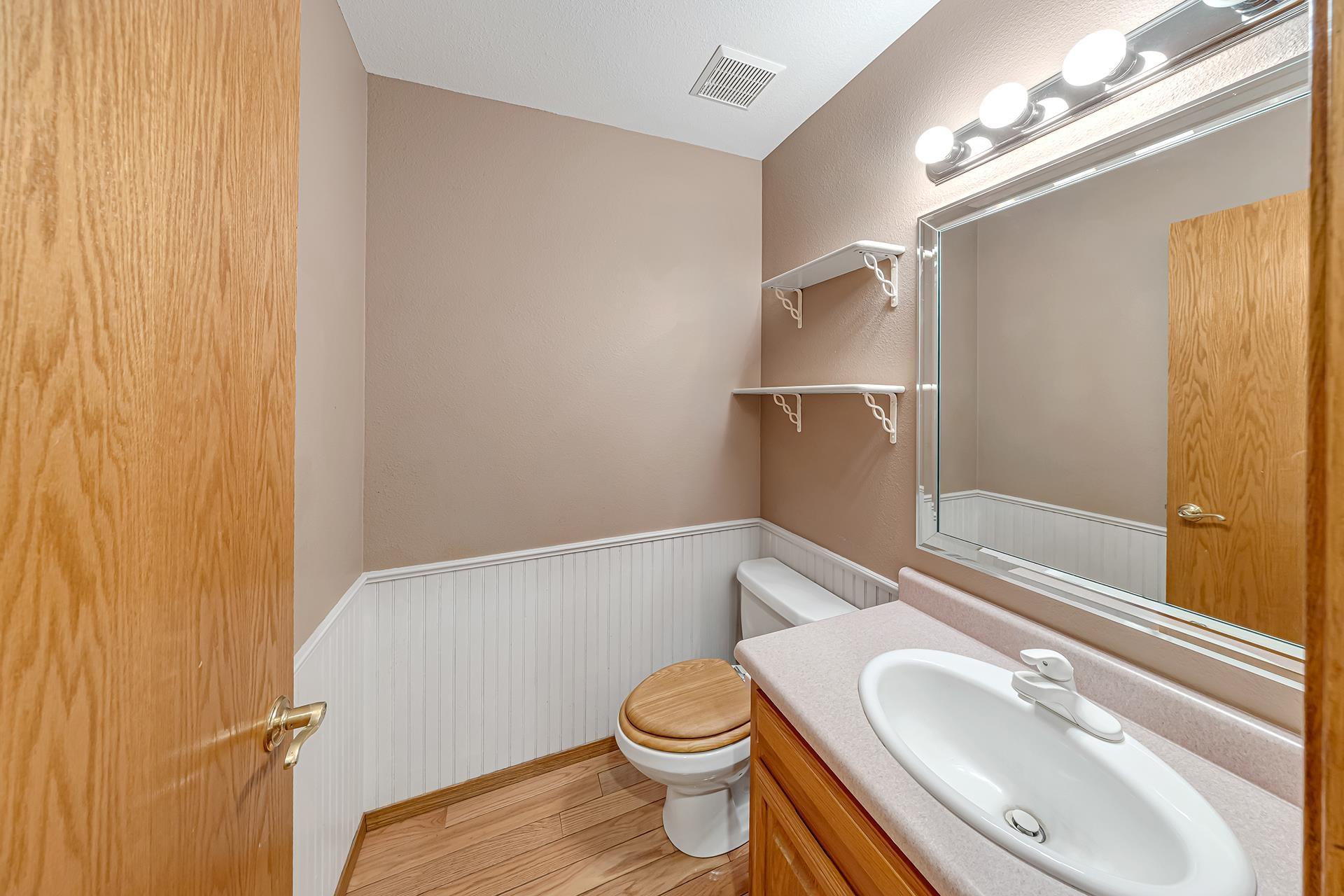 3609 G Road Property Photo 23