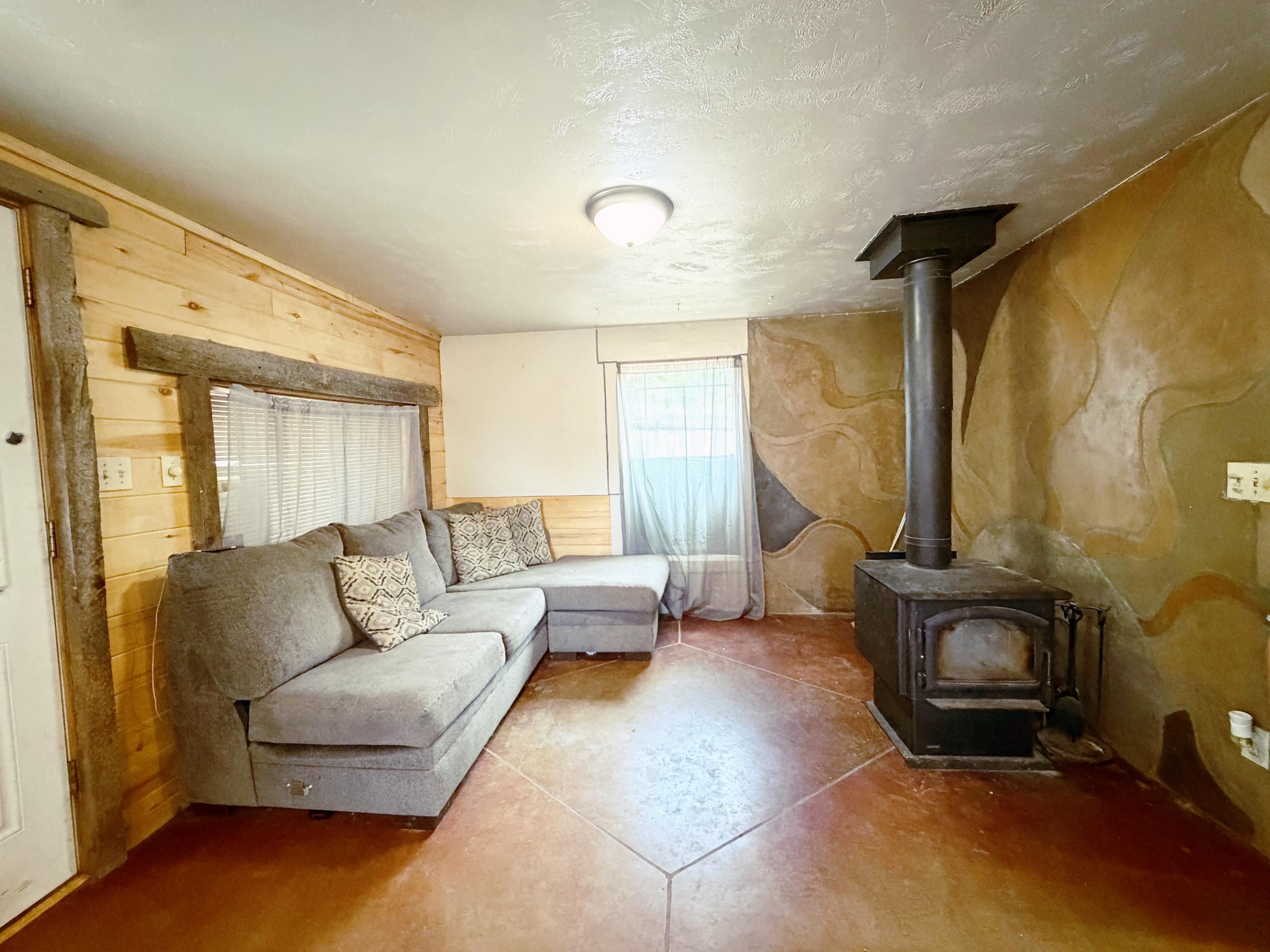 865 W Main Street Property Photo 1
