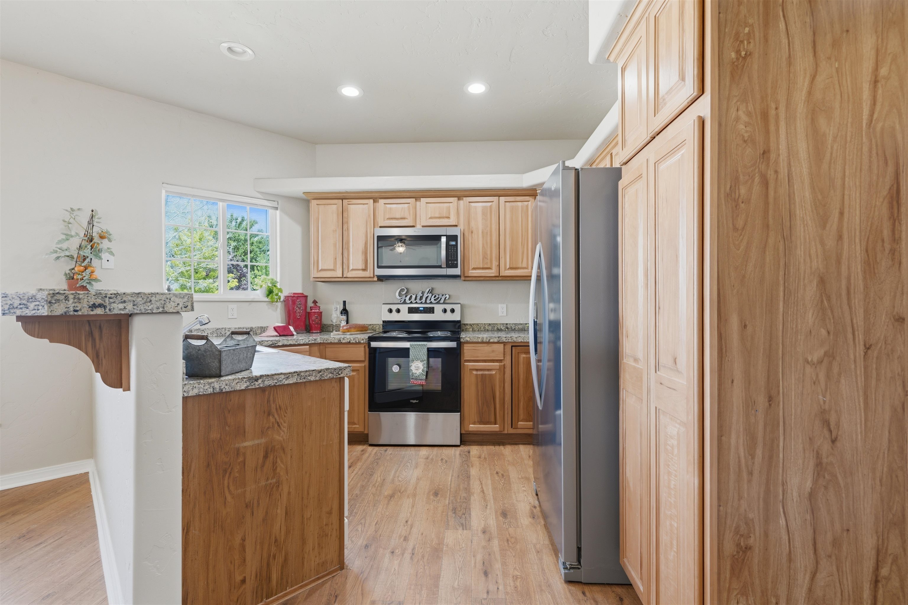 1285 Claremont Drive Property Photo 19