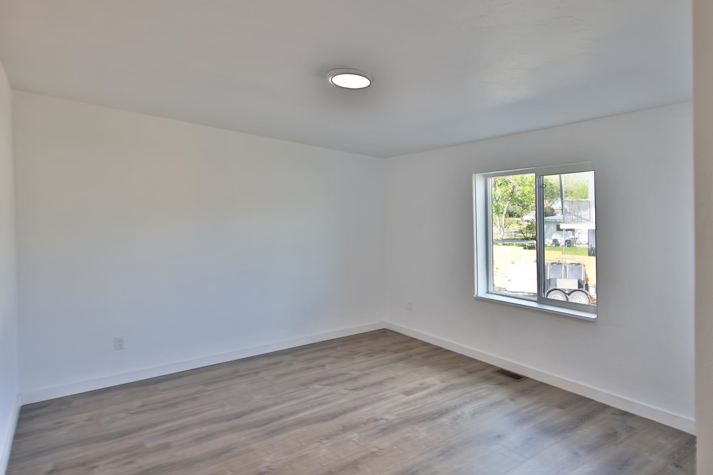 10900 Highway 65 Property Photo 32
