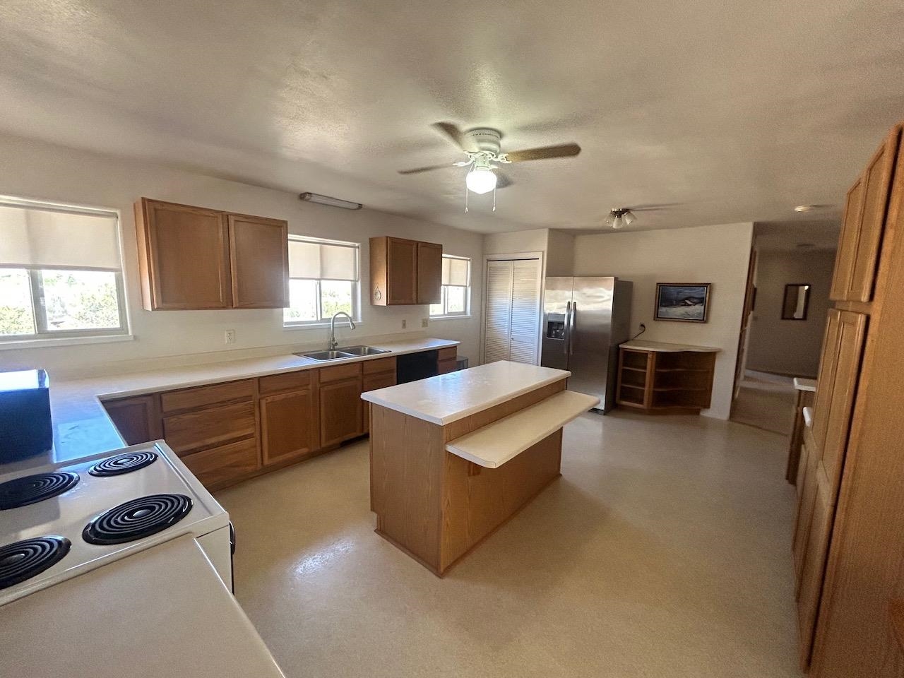 53369 Highway 330 Property Photo 9
