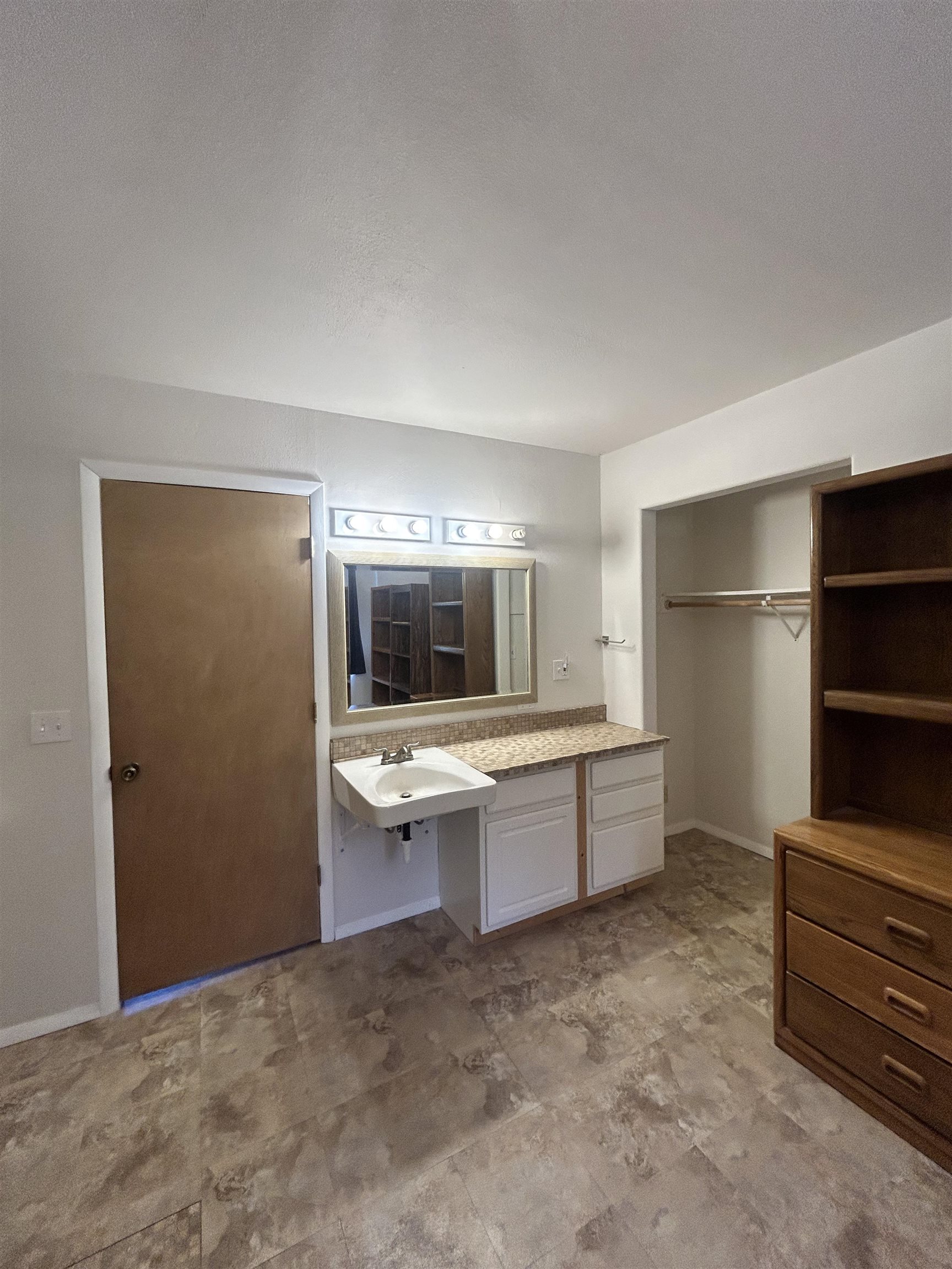 53369 Highway 330 Property Photo 18