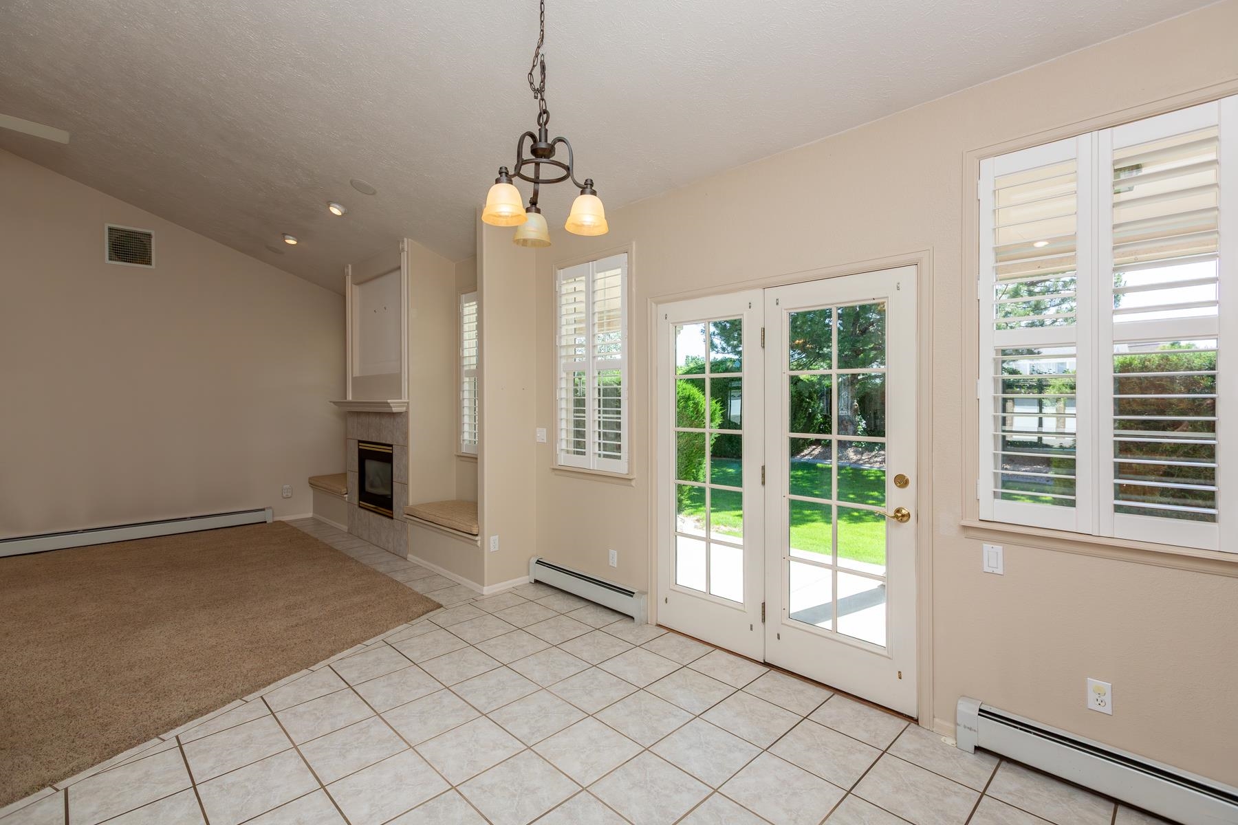 680 Moonridge Court Property Photo 12