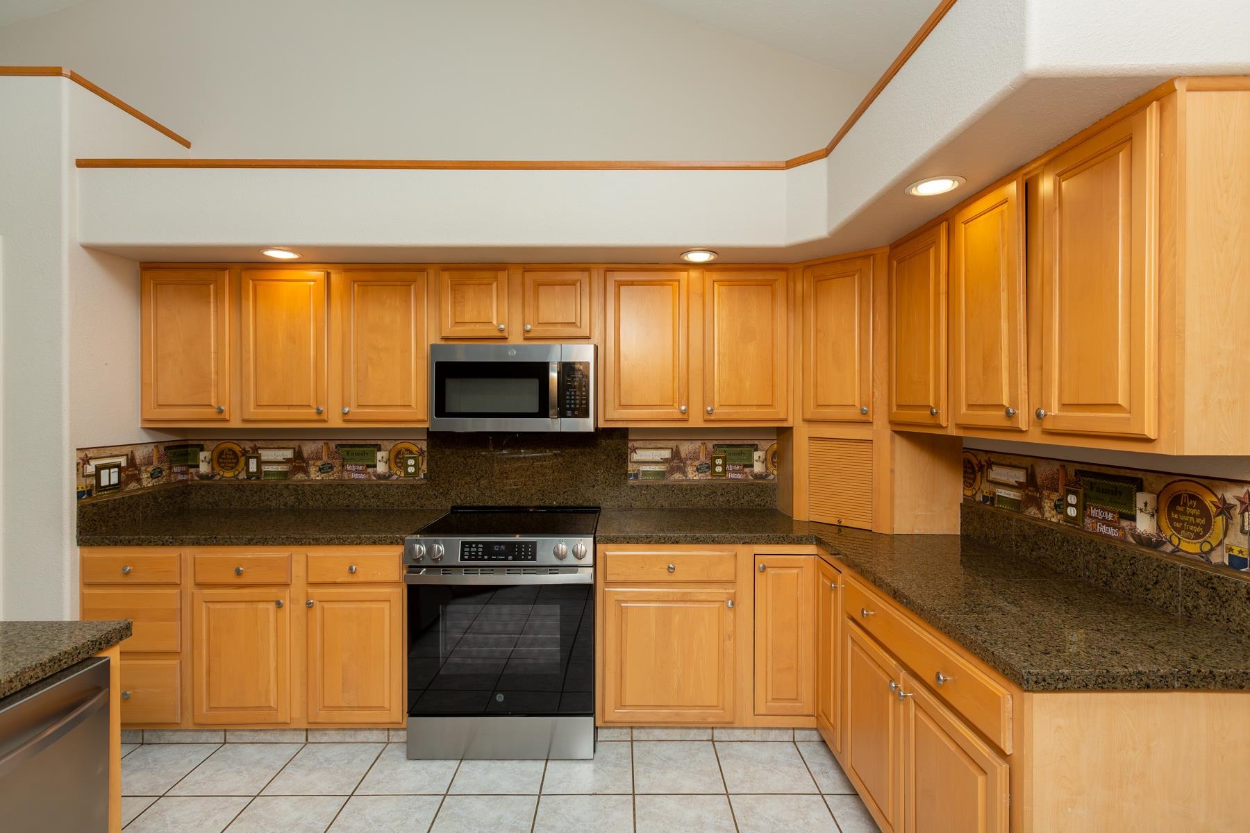 680 Moonridge Court Property Photo 17