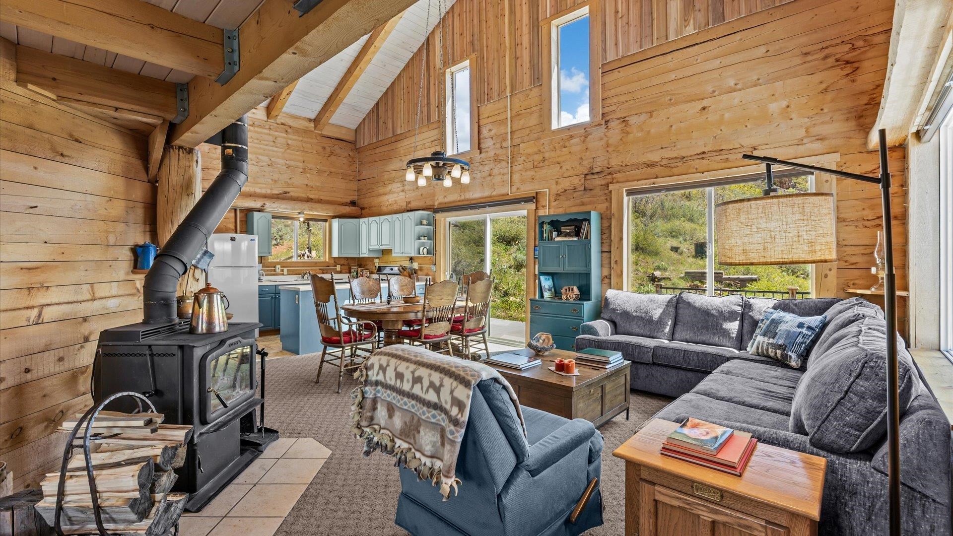 7515 Uncompahgre Divide Road Property Photo 11