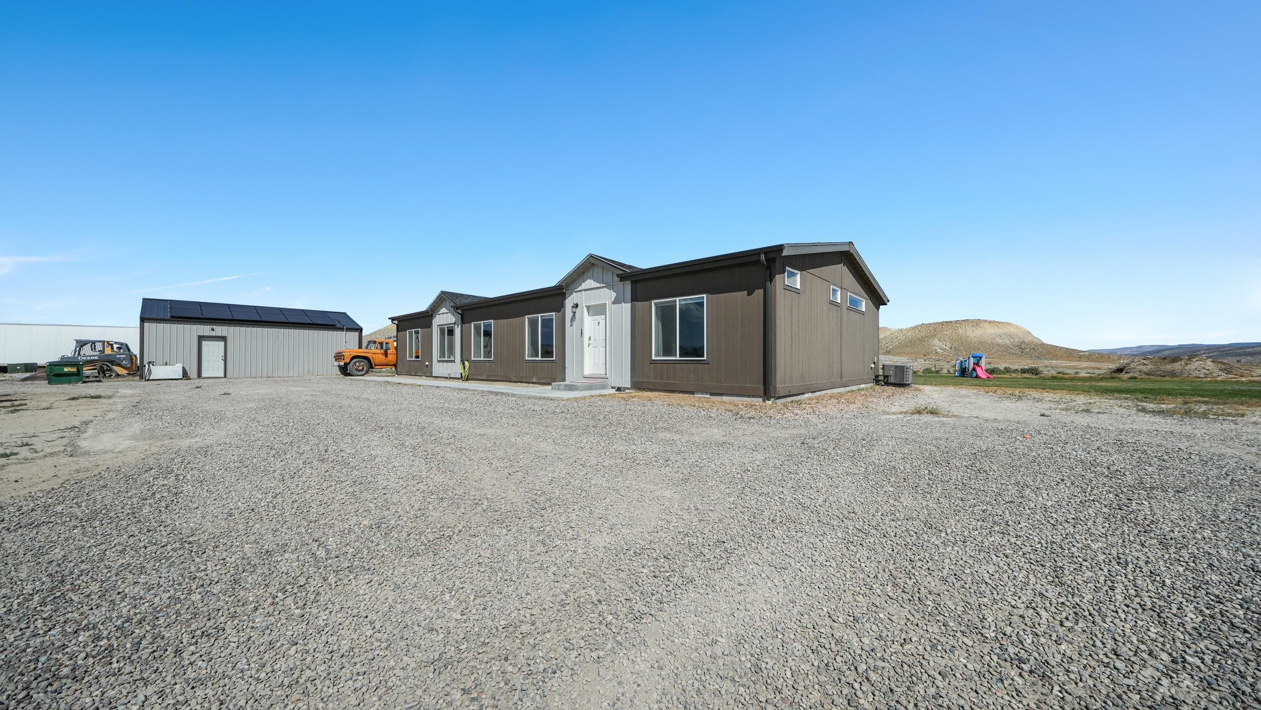 1750 Oasis Drive Property Photo 4