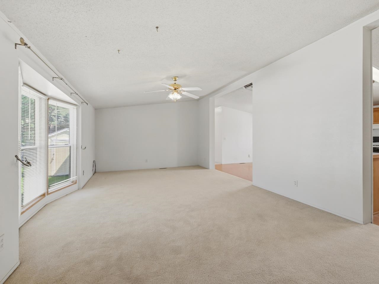 435 32 Road Property Photo 2