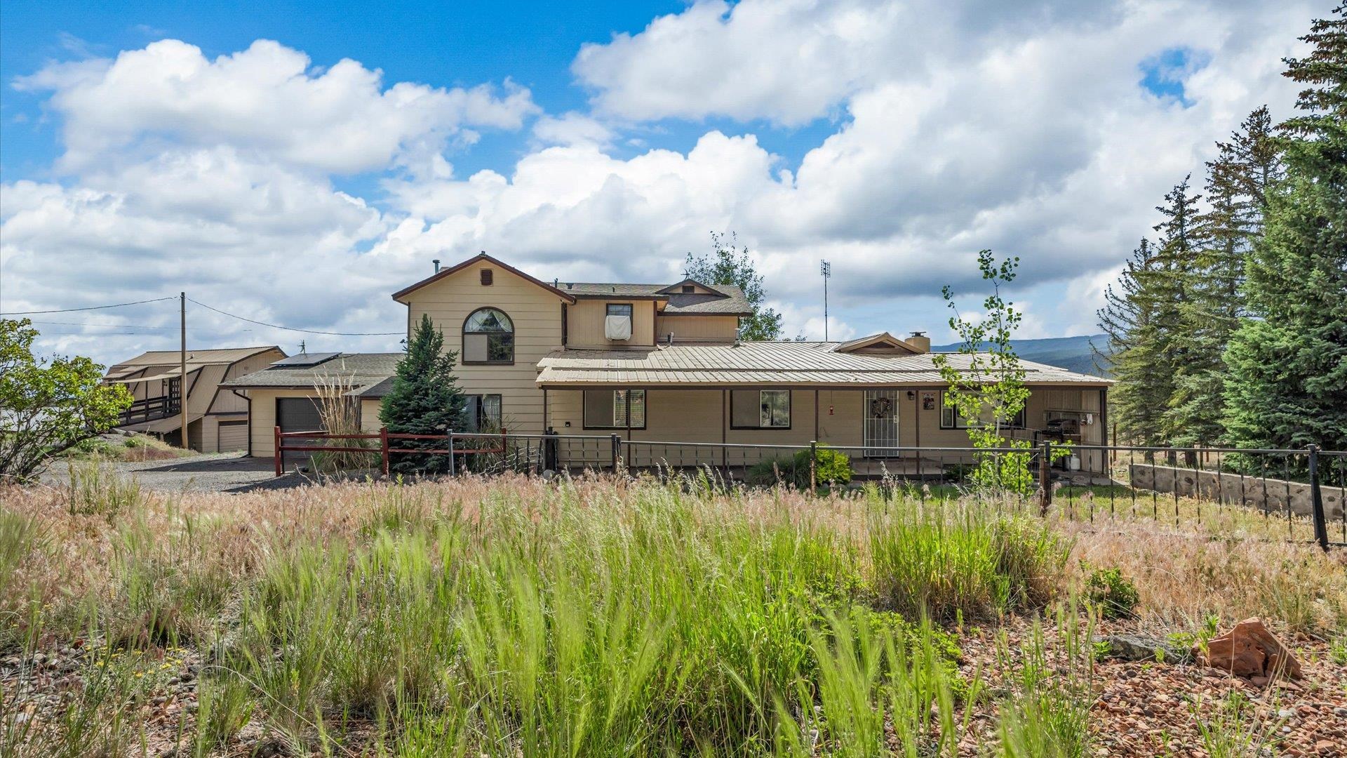 20649 Highway 65 Property Photo 1