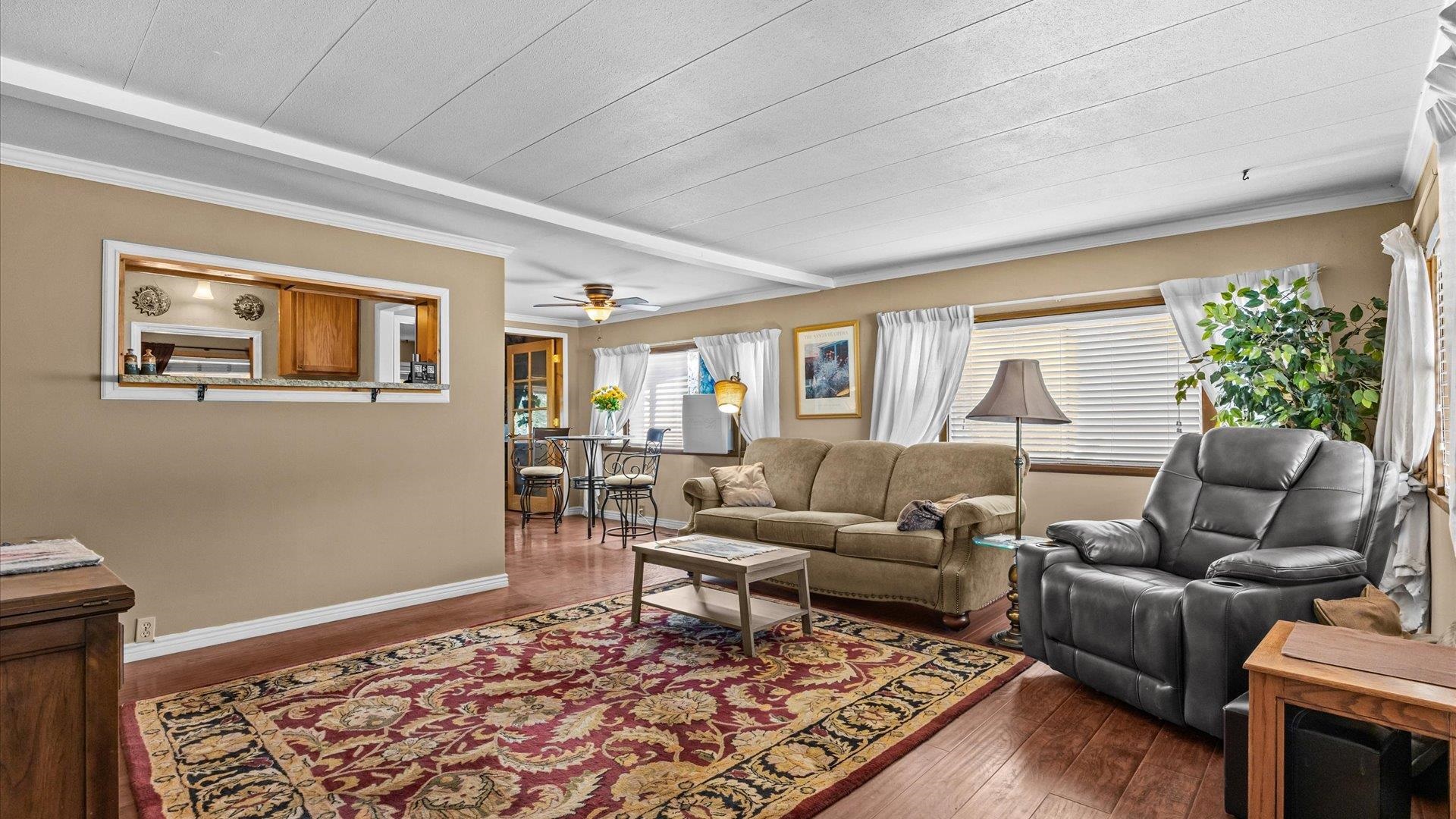 20649 Highway 65 Property Photo 4