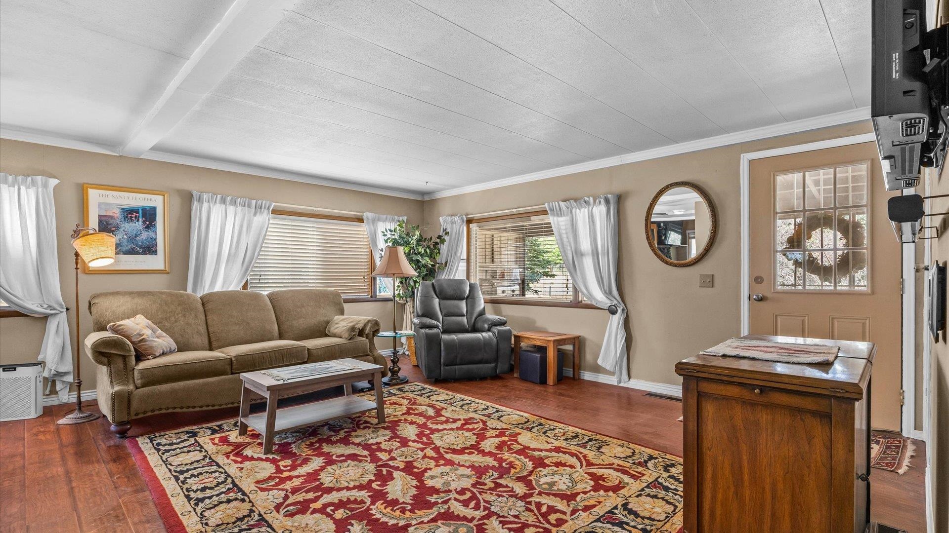 20649 Highway 65 Property Photo 5