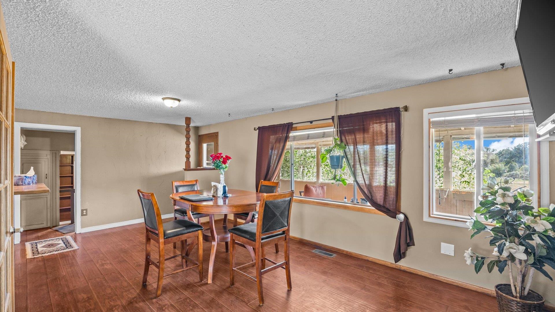 20649 Highway 65 Property Photo 10