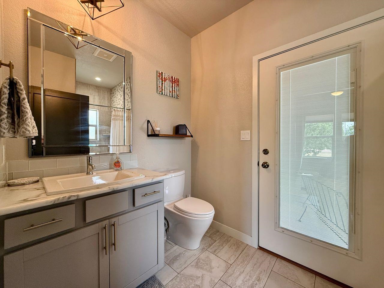 250 Lorey Drive Property Photo 18
