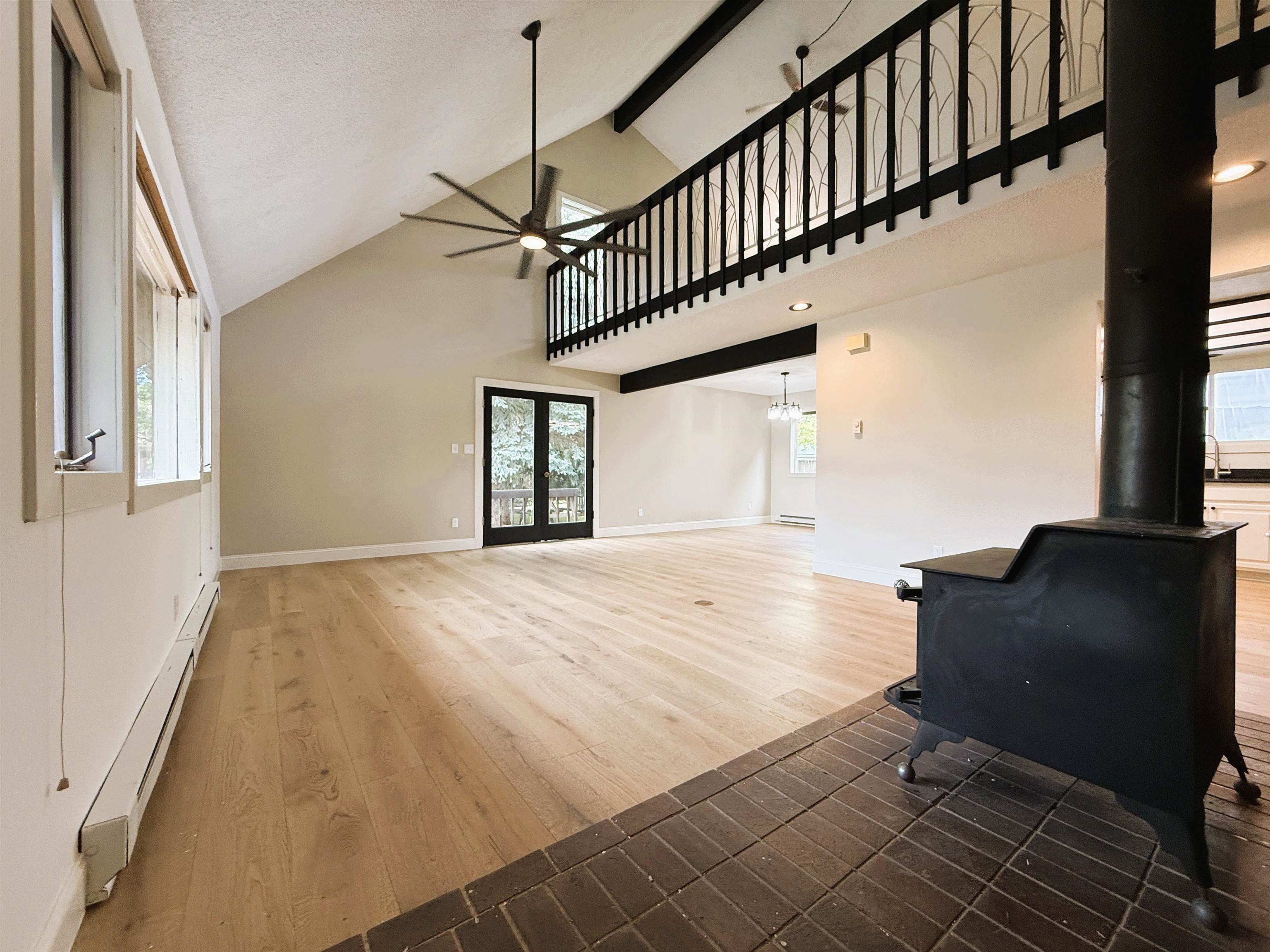 137 Pinyon Circle Property Photo 10