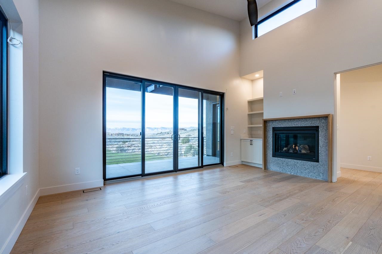 2322 Lonetree Property Photo 12