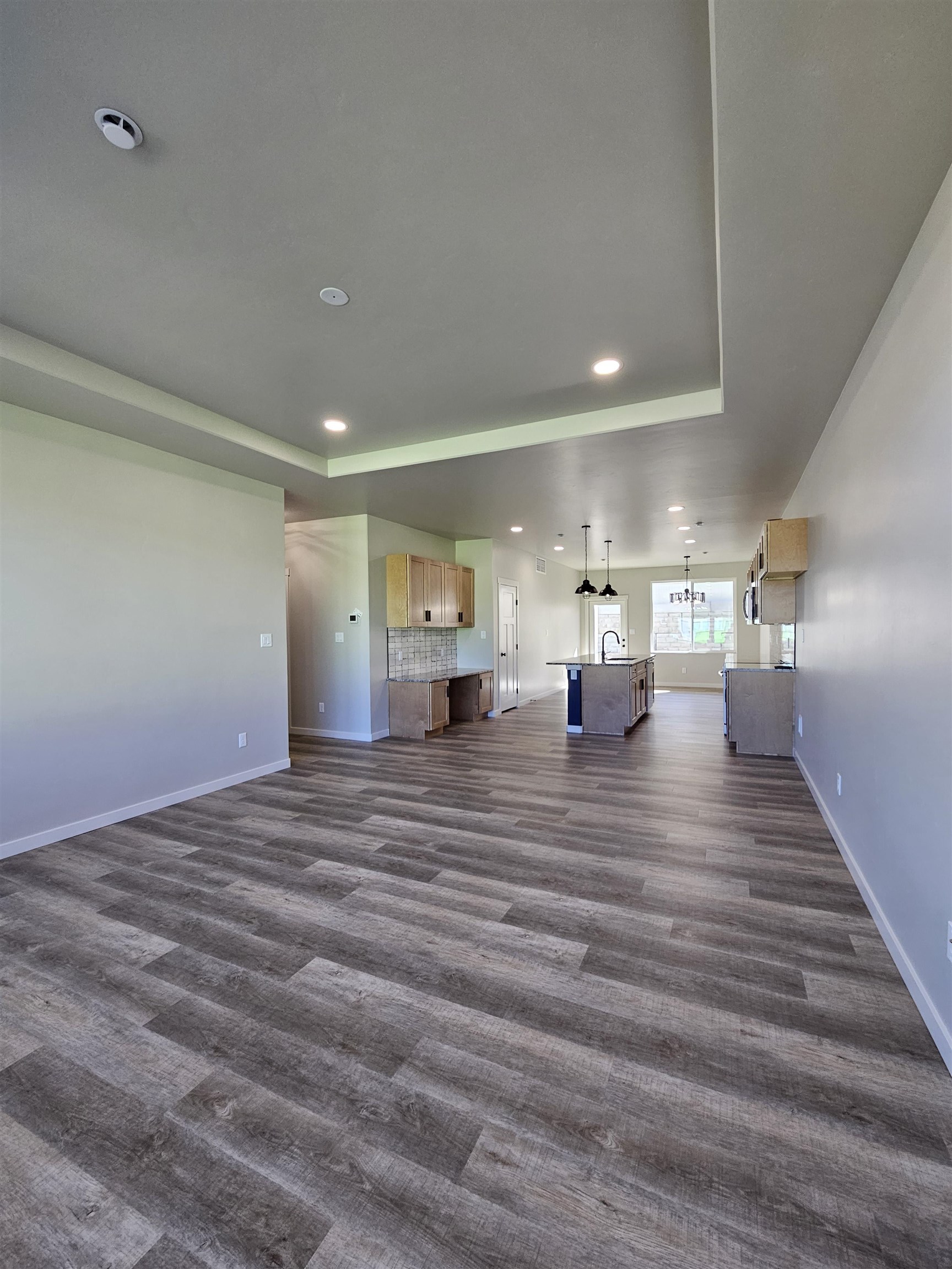 215 Shadow Mesa Street Property Photo 8