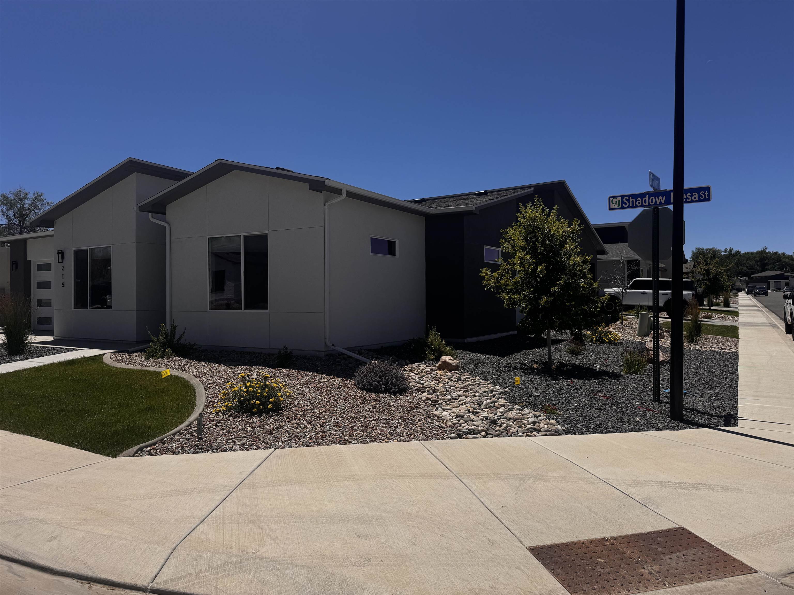 215 Shadow Mesa Street Property Photo 29