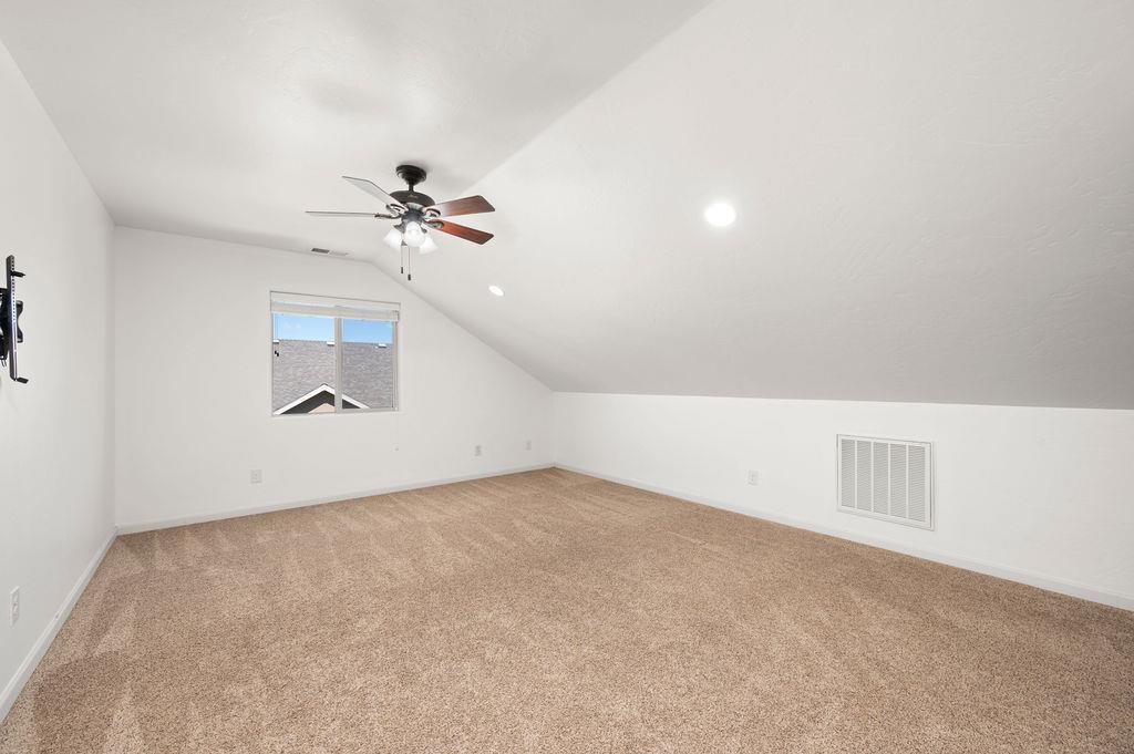 1616 Powis Lane Property Photo 22
