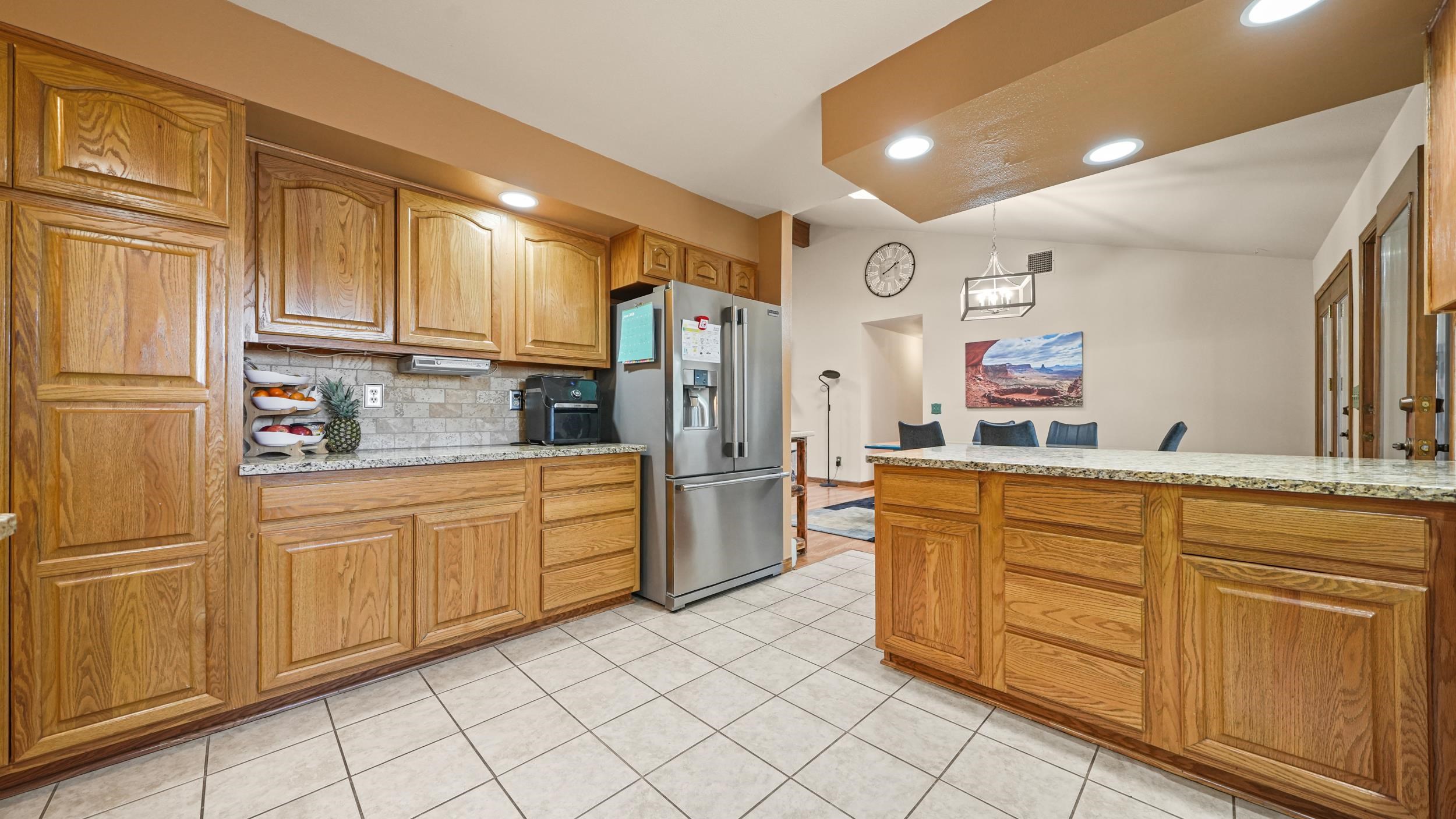 2084 Broadway Property Photo 12