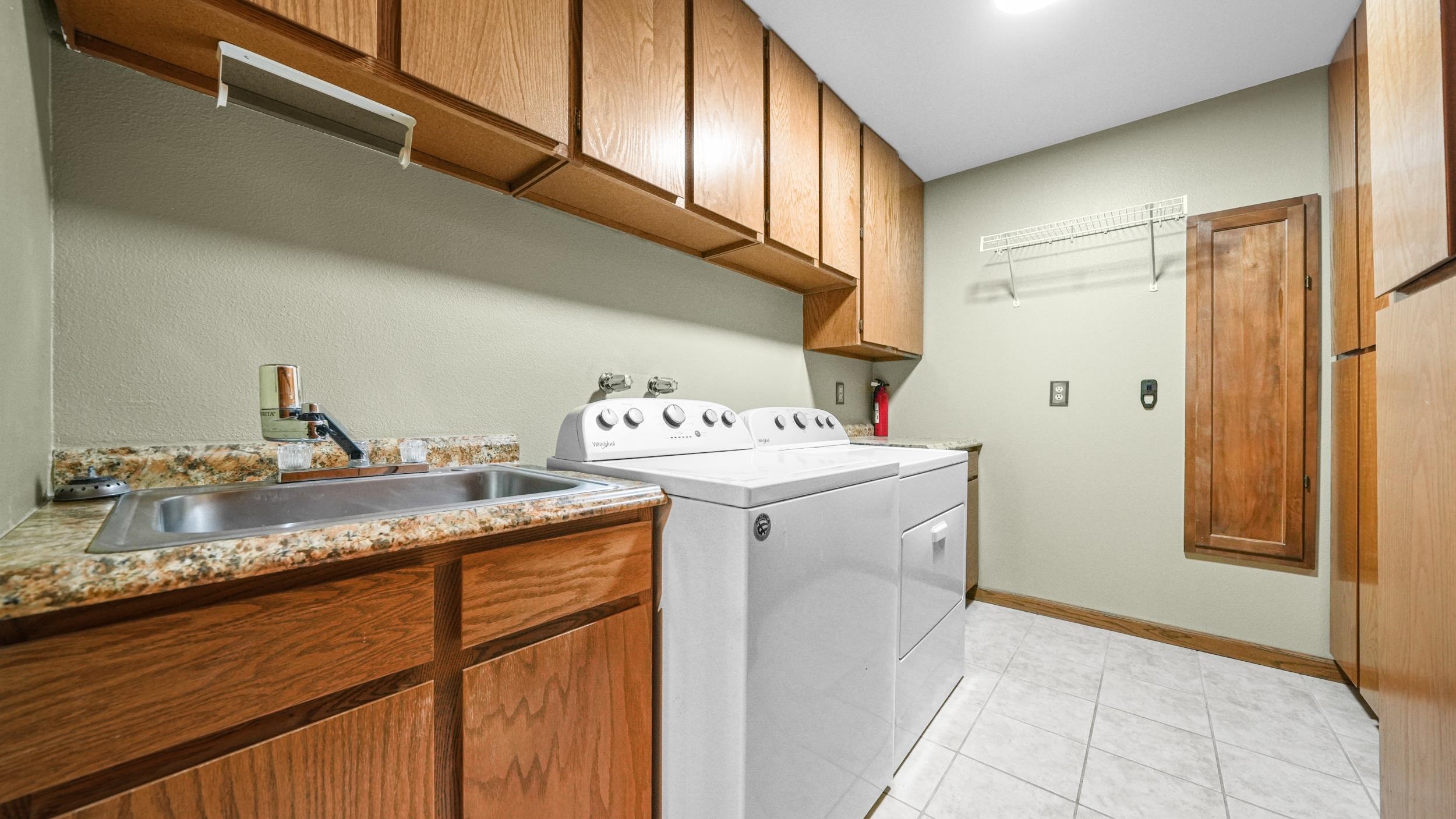 2084 Broadway Property Photo 26