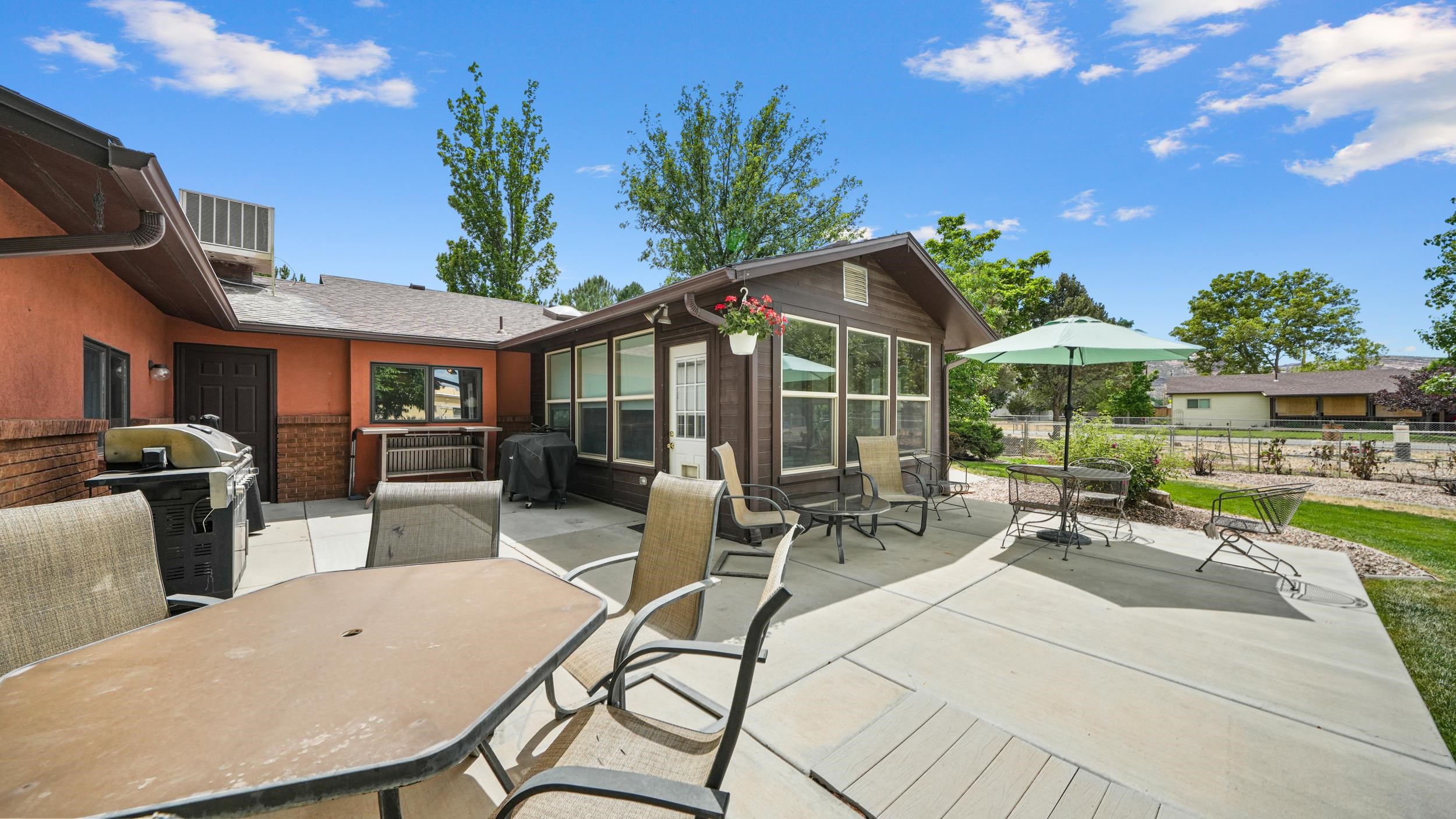 2084 Broadway Property Photo 29