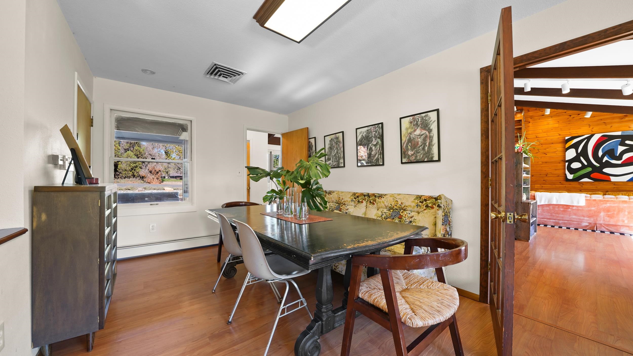 698 Round Hill Drive Property Photo 16
