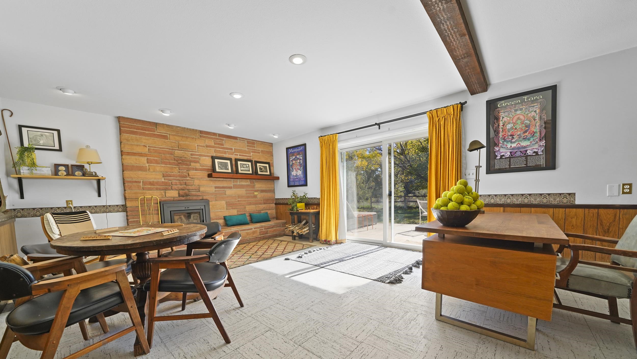 698 Round Hill Drive Property Photo 19