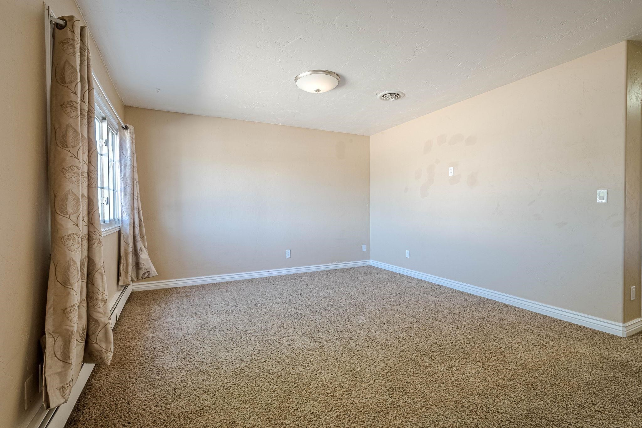 428 1/2 Doris Road Property Photo 4
