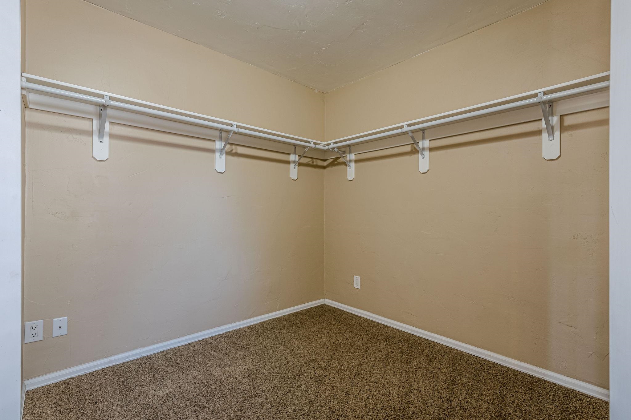 428 1/2 Doris Road Property Photo 22