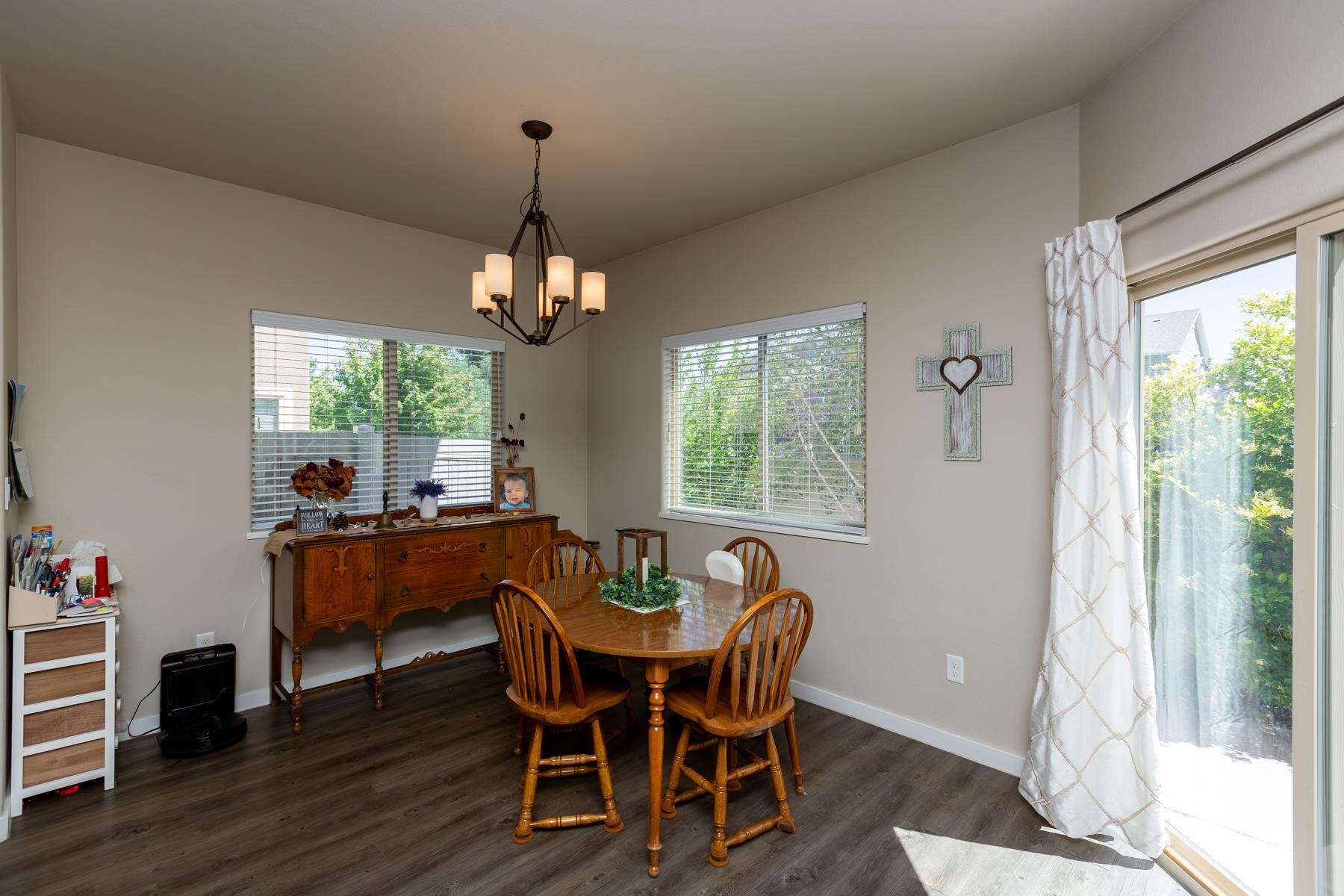 2477 Tiptop Avenue Property Photo 11