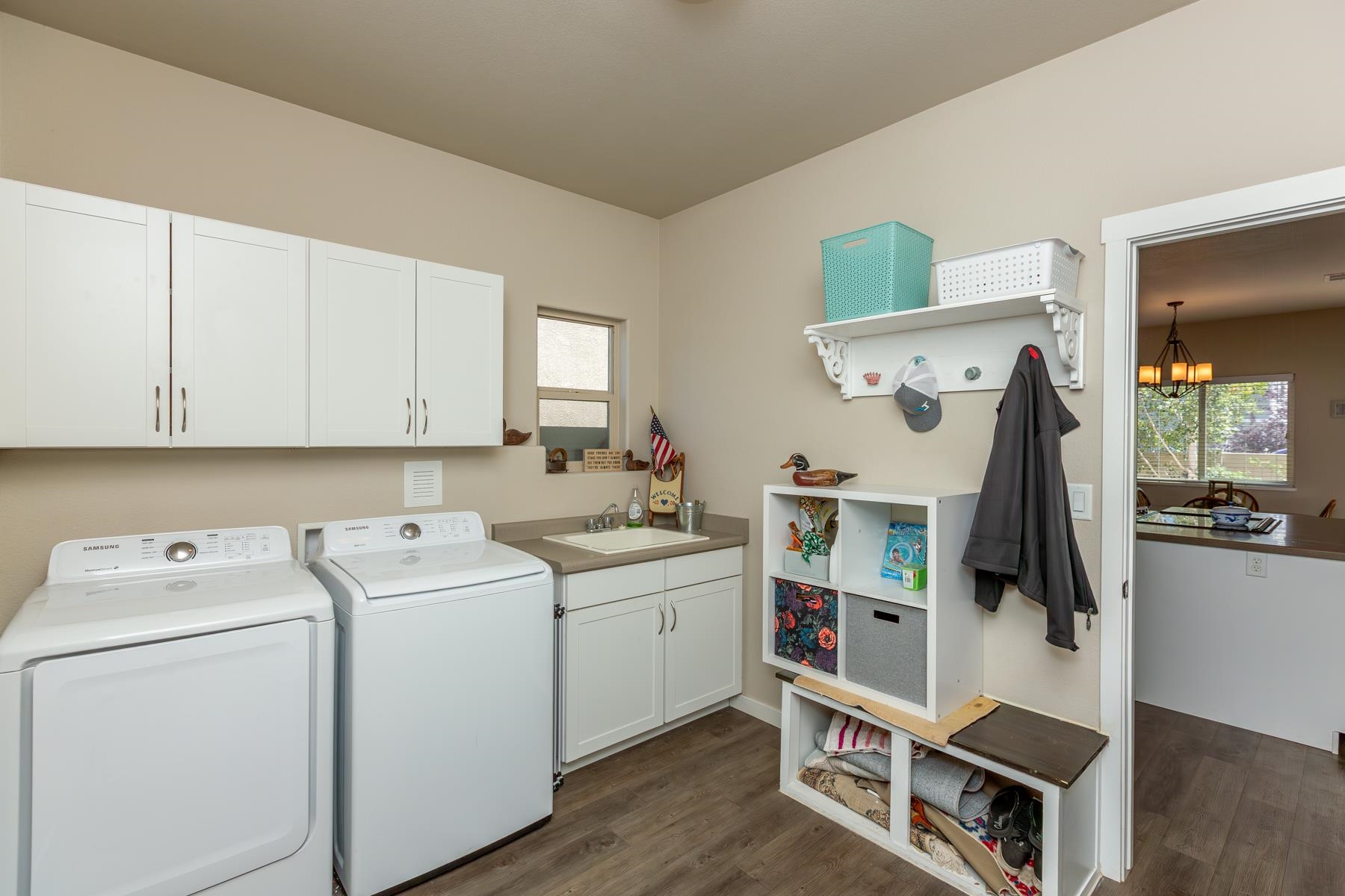 2477 Tiptop Avenue Property Photo 13