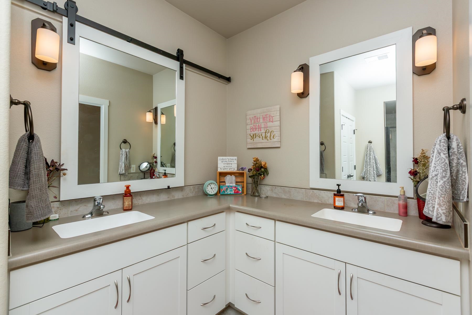 2477 Tiptop Avenue Property Photo 19