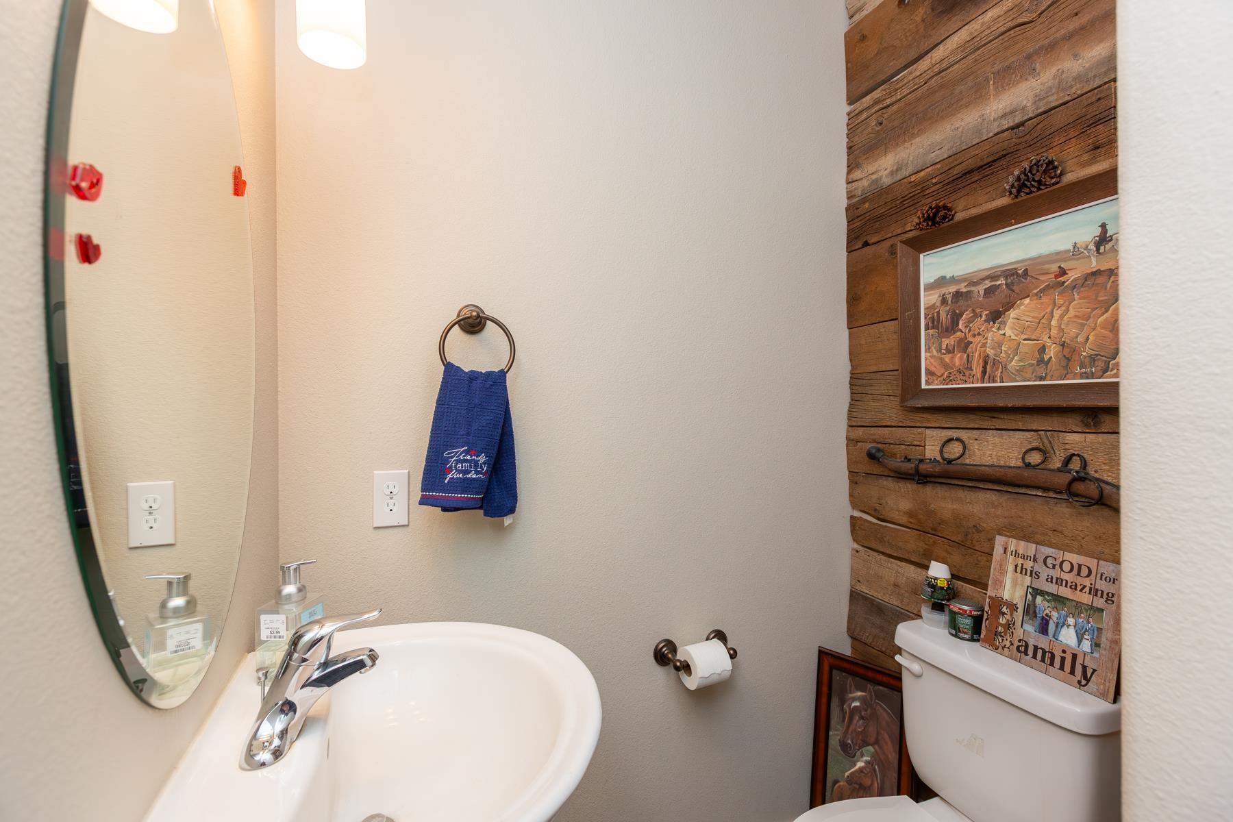 2477 Tiptop Avenue Property Photo 26