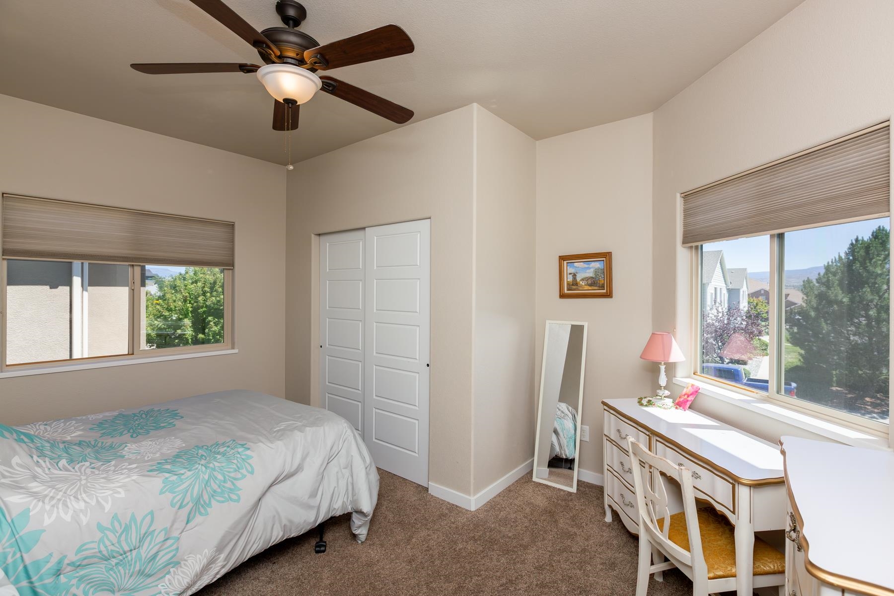 2477 Tiptop Avenue Property Photo 29