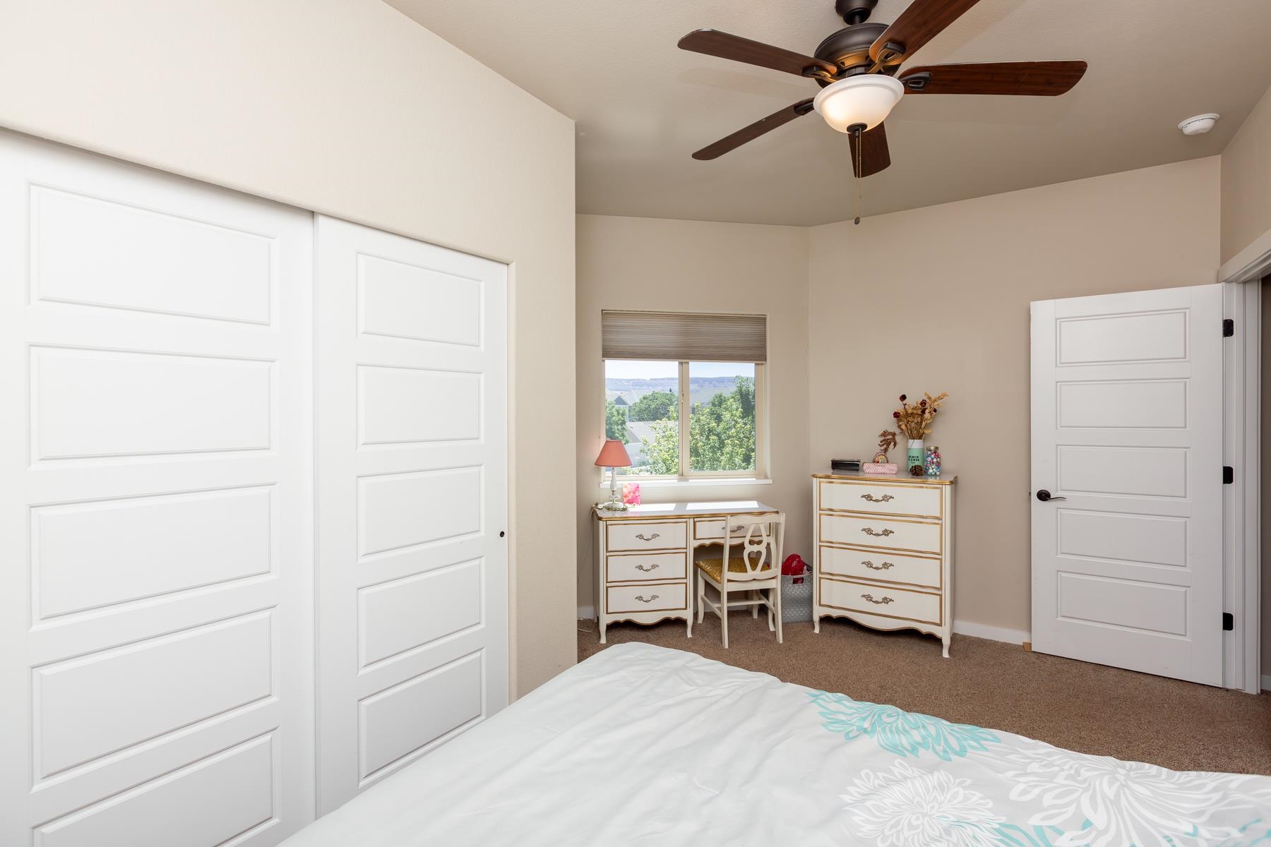 2477 Tiptop Avenue Property Photo 31