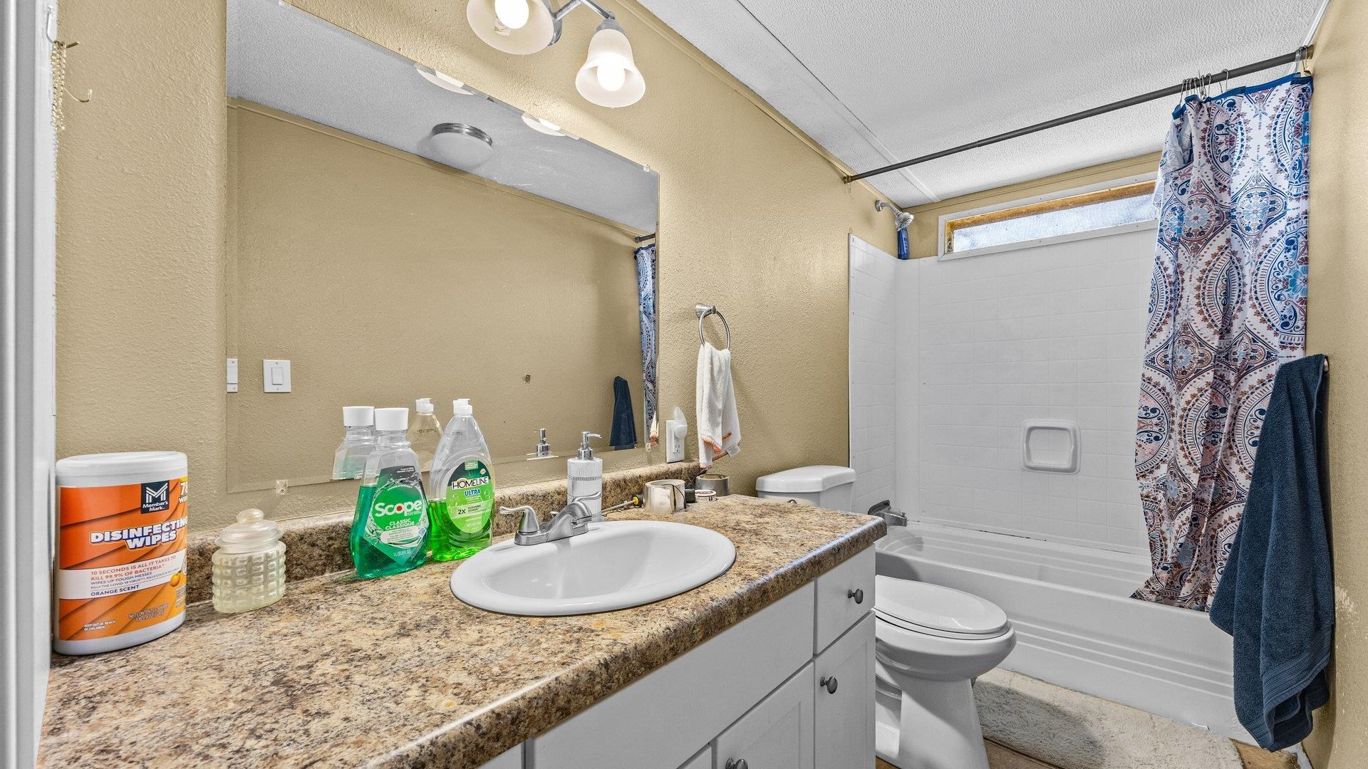 195 Honeysuckle Circle Property Photo 25