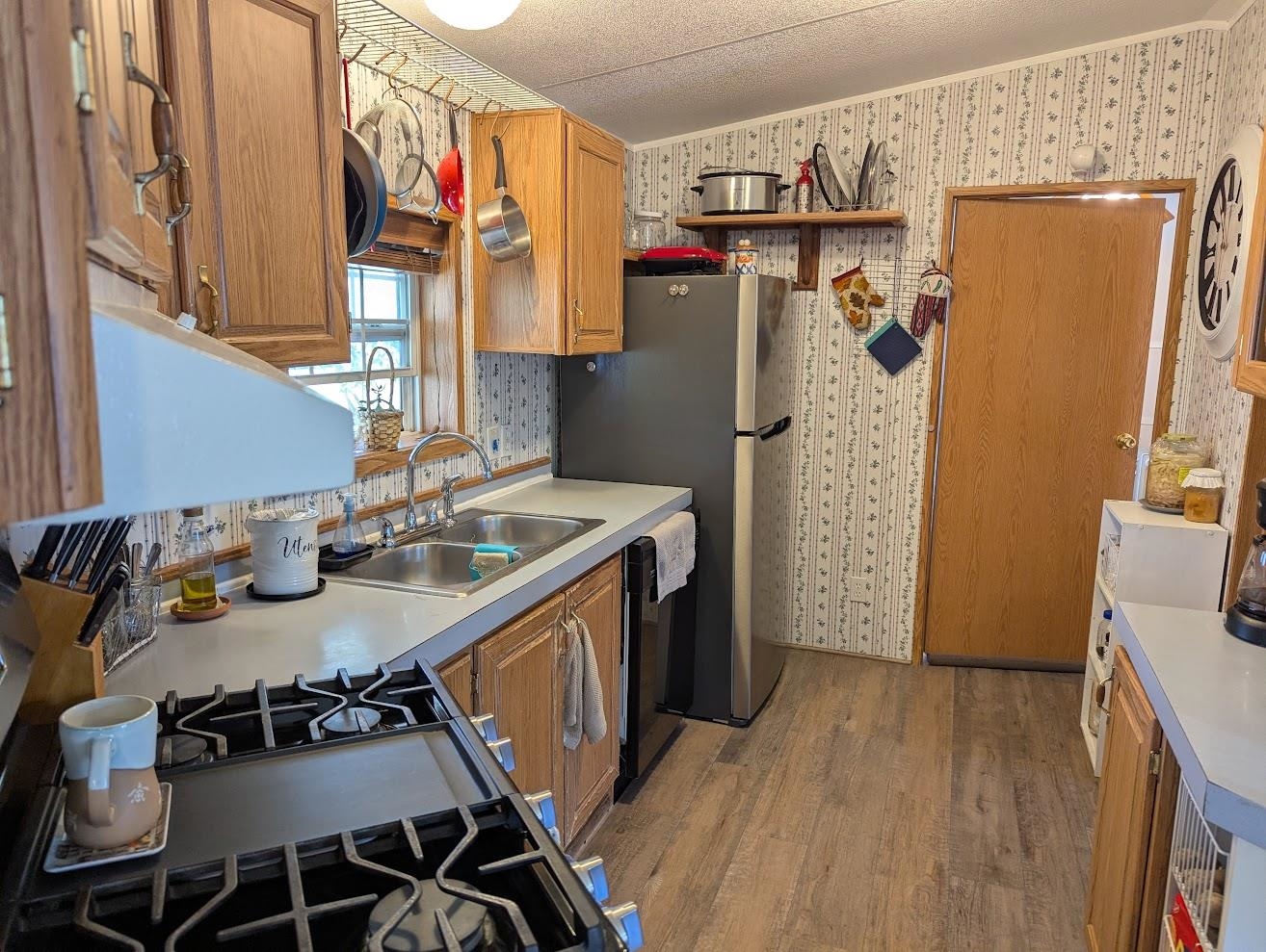 435 32 Road Property Photo 5