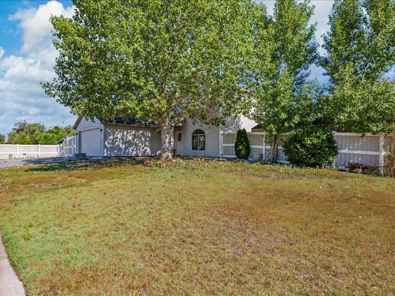 2860 B 3/4 Road Property Photo 6