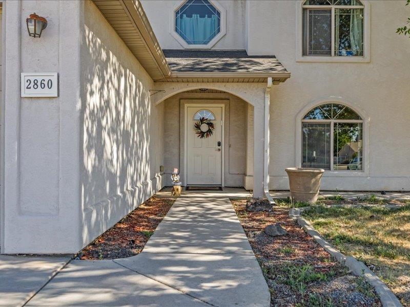 2860 B 3/4 Road Property Photo 7