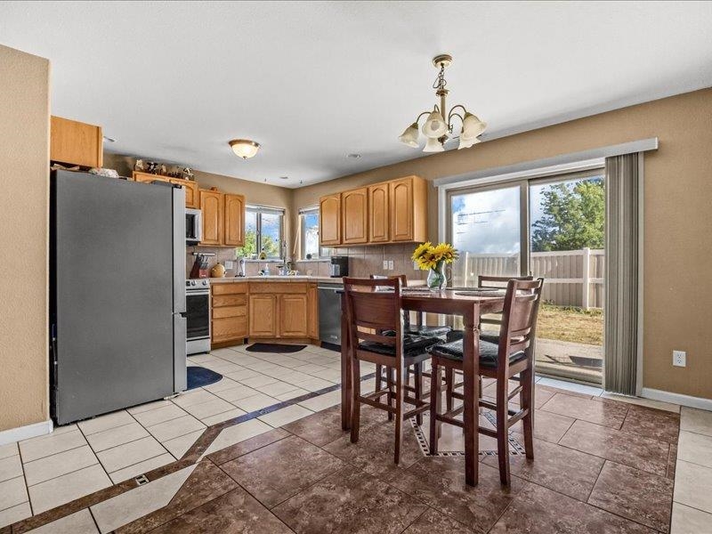 2860 B 3/4 Road Property Photo 15