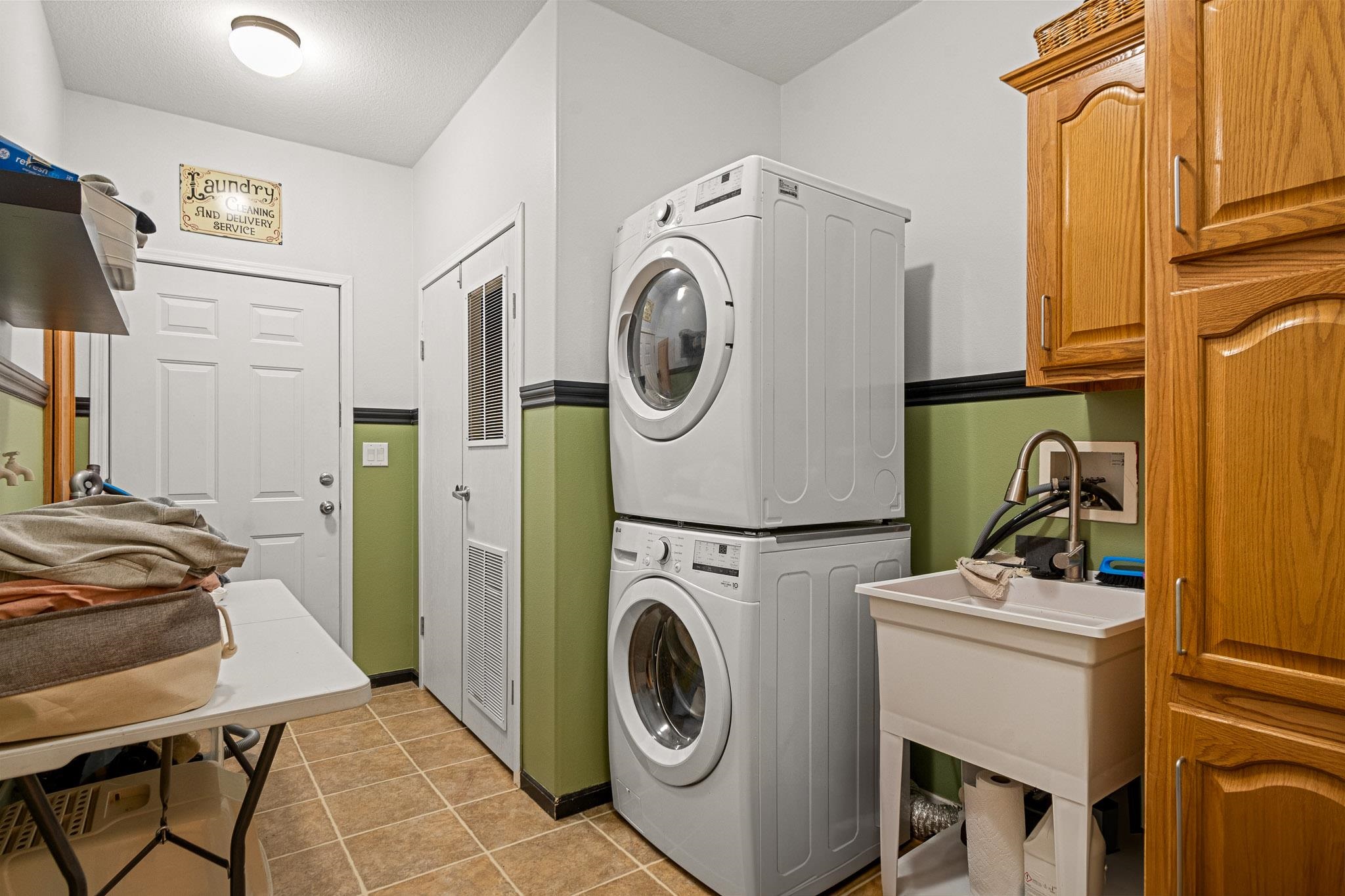 2022 45 Road Property Photo 37