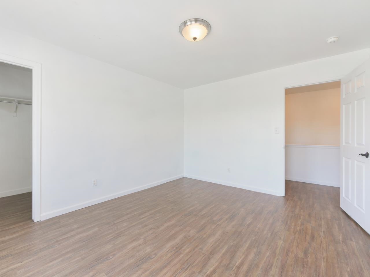 271 1/2 Nashua Lane Property Photo 16