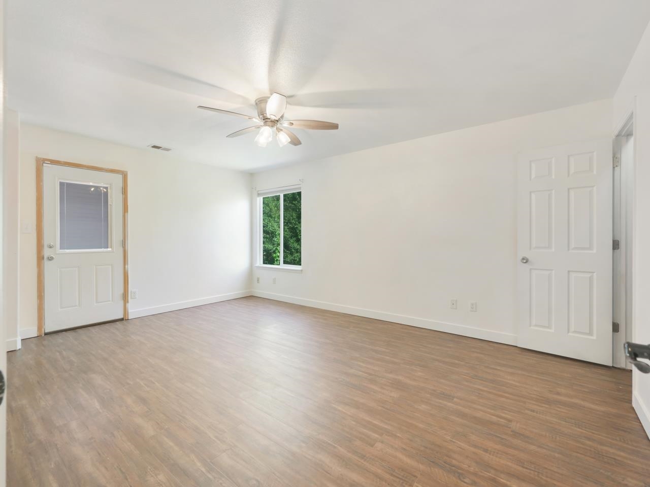 271 1/2 Nashua Lane Property Photo 19