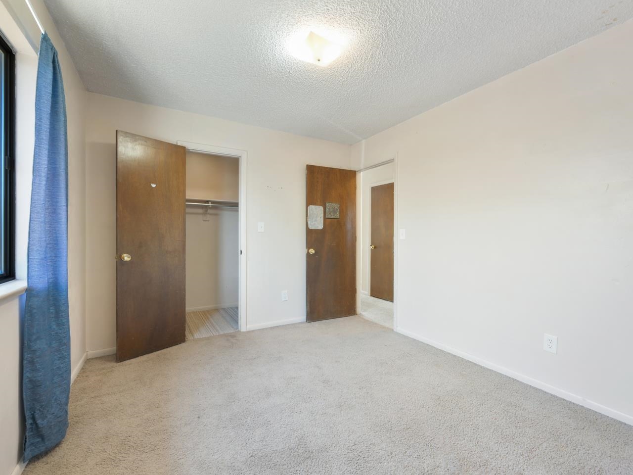 414 Chiswick Way Property Photo 15