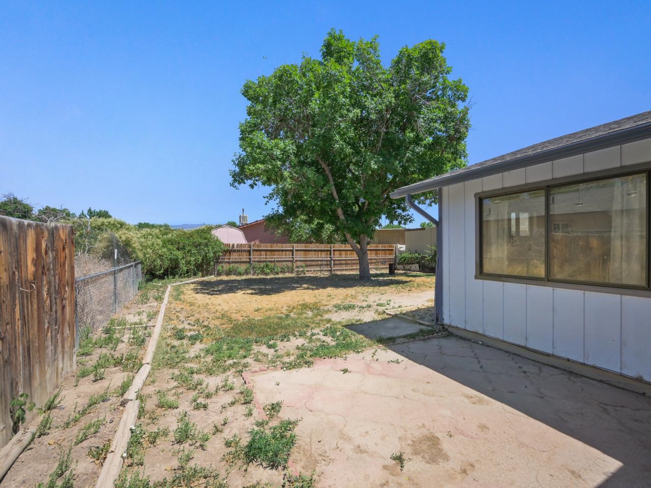 414 Chiswick Way Property Photo 17