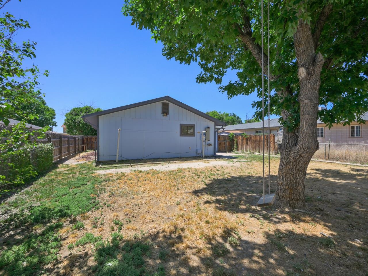 414 Chiswick Way Property Photo 19
